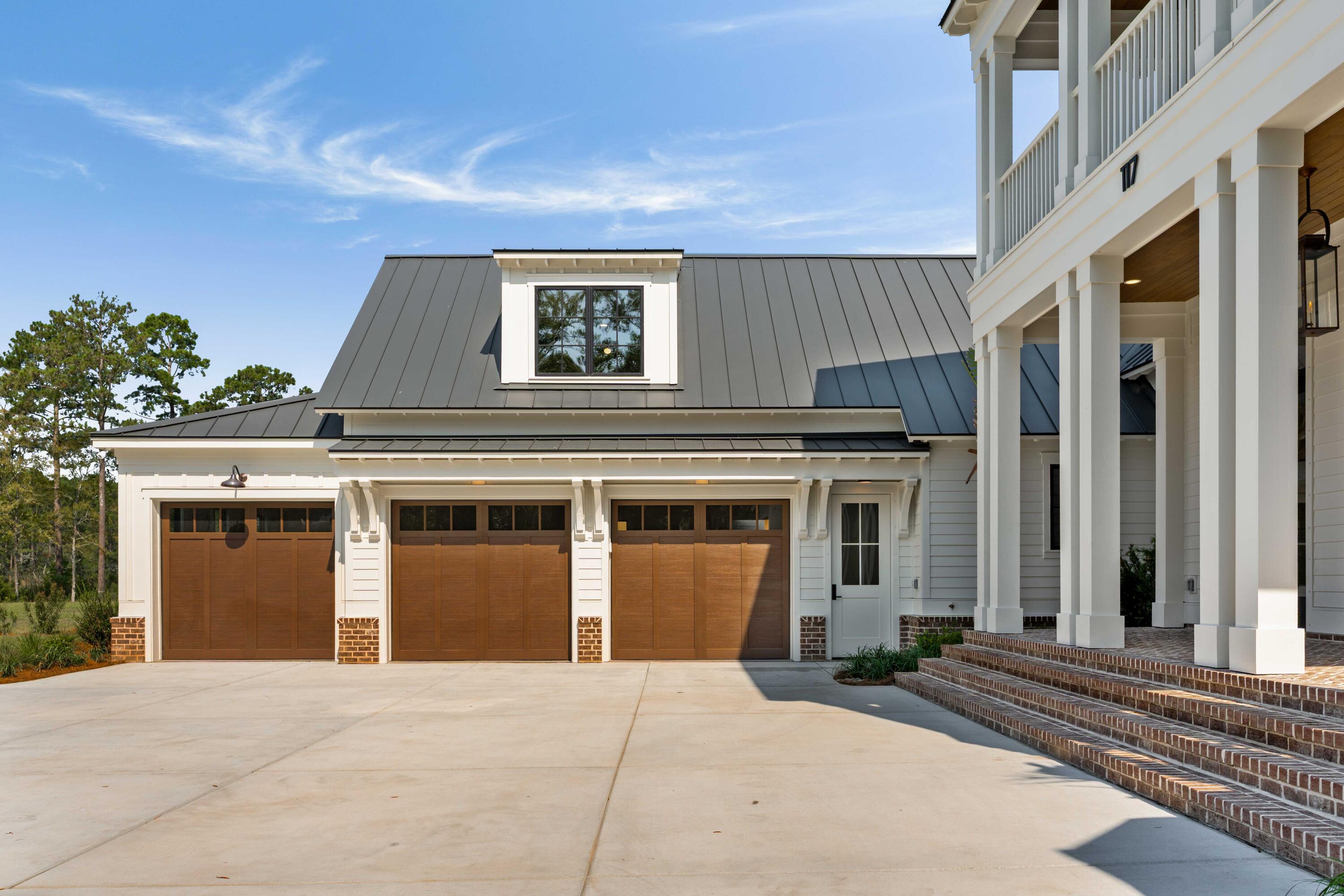 4368 Lady Banks Lane