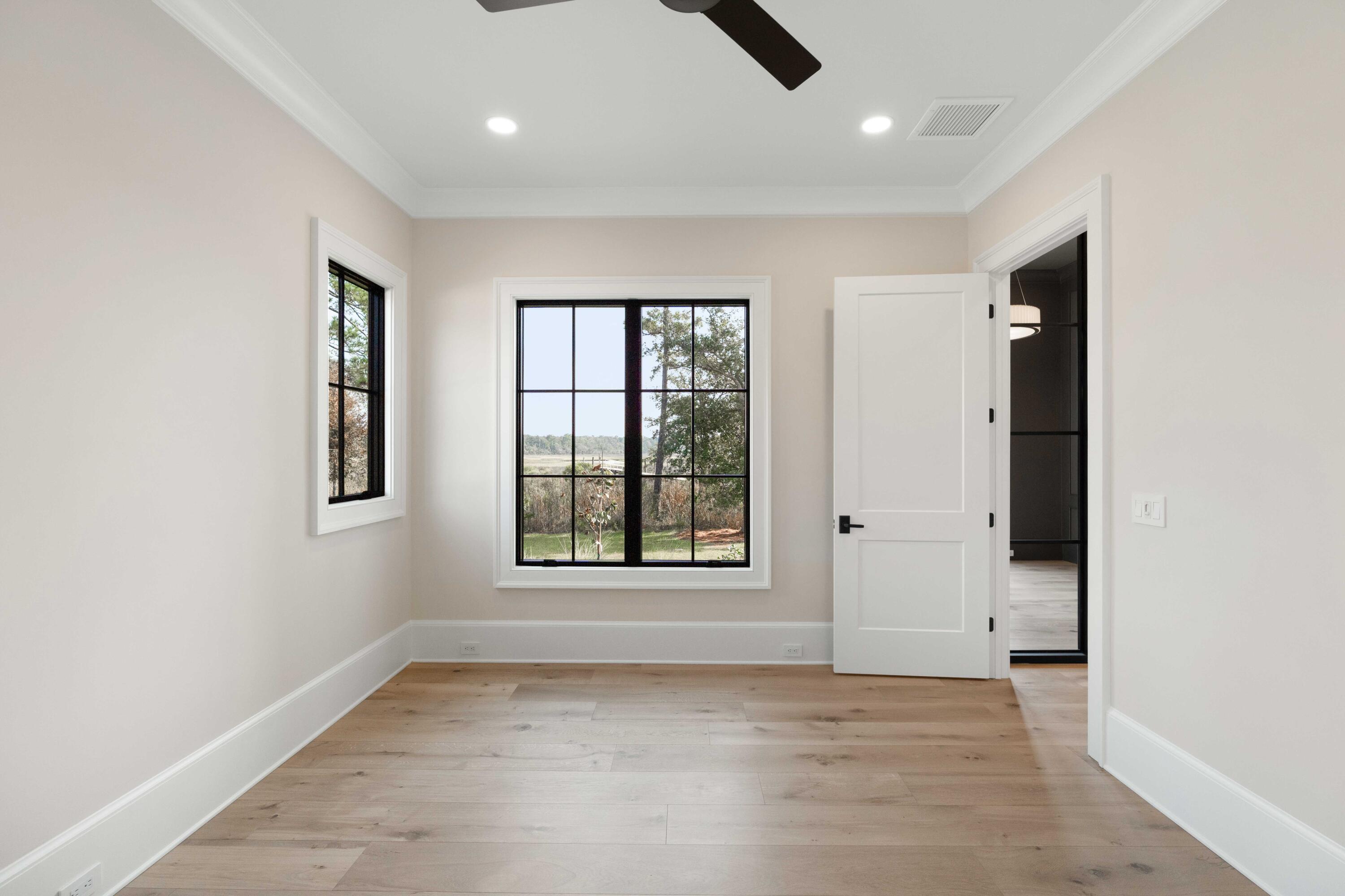 4368 Lady Banks Lane