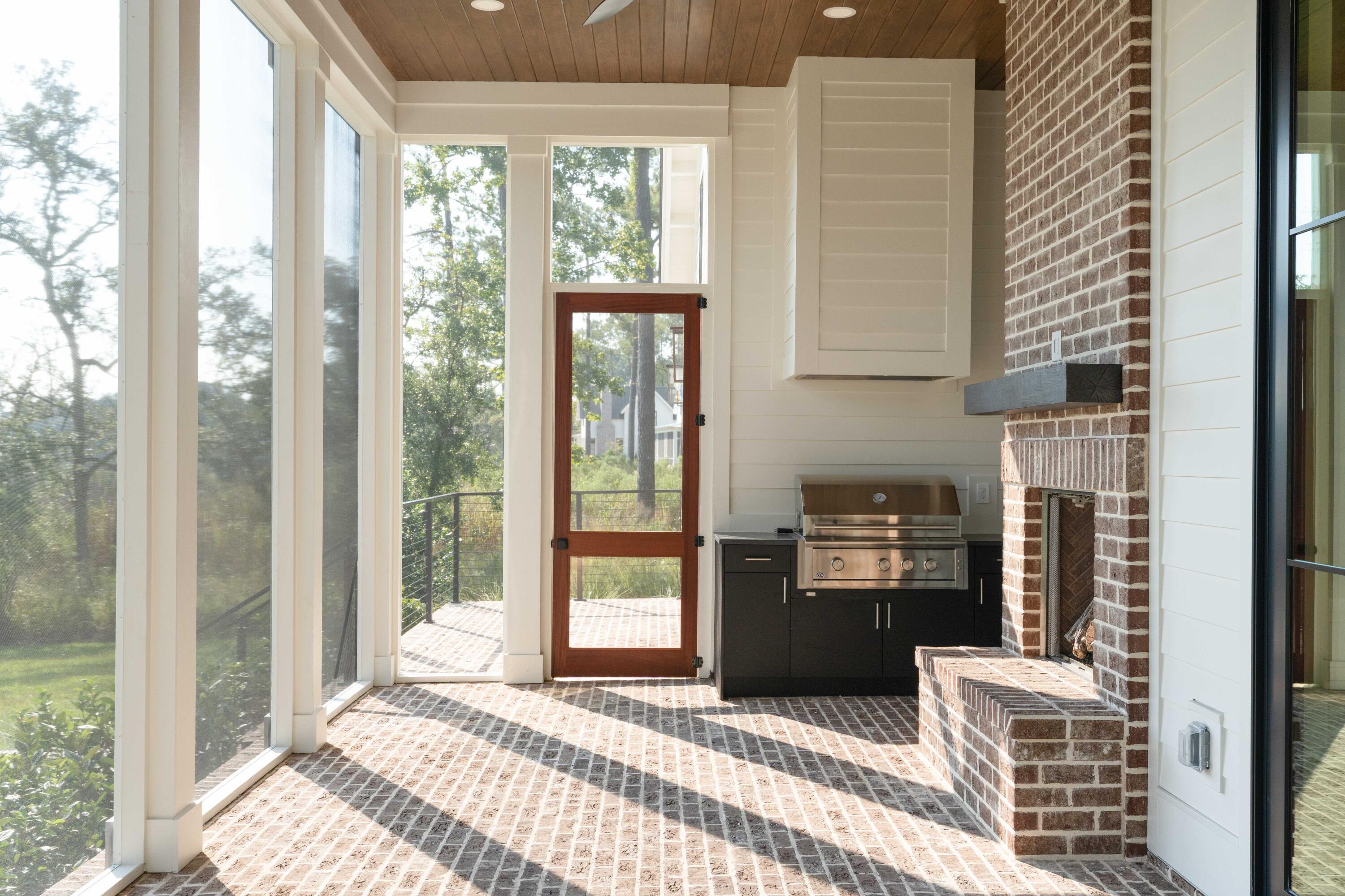 4368 Lady Banks Lane