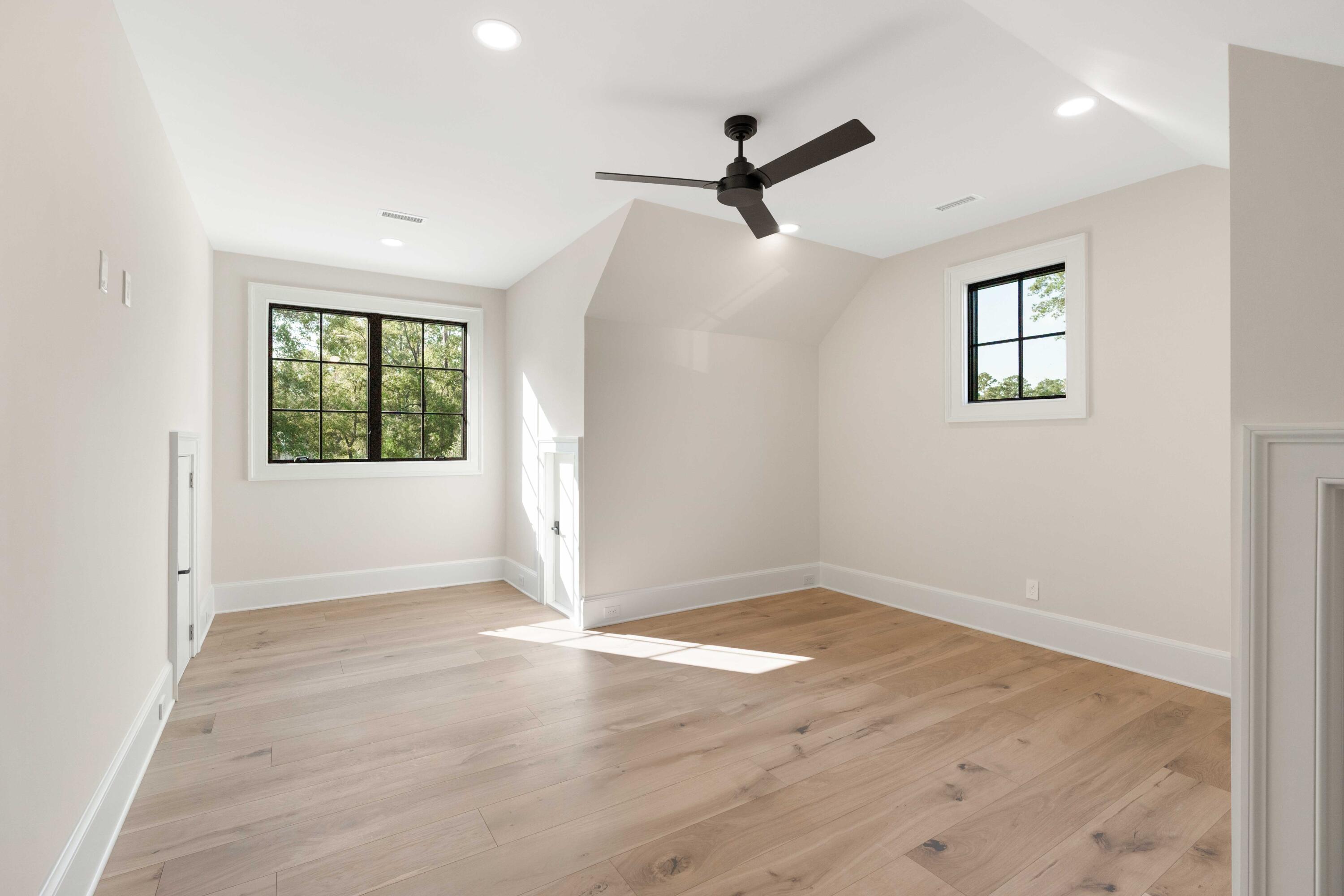 4368 Lady Banks Lane