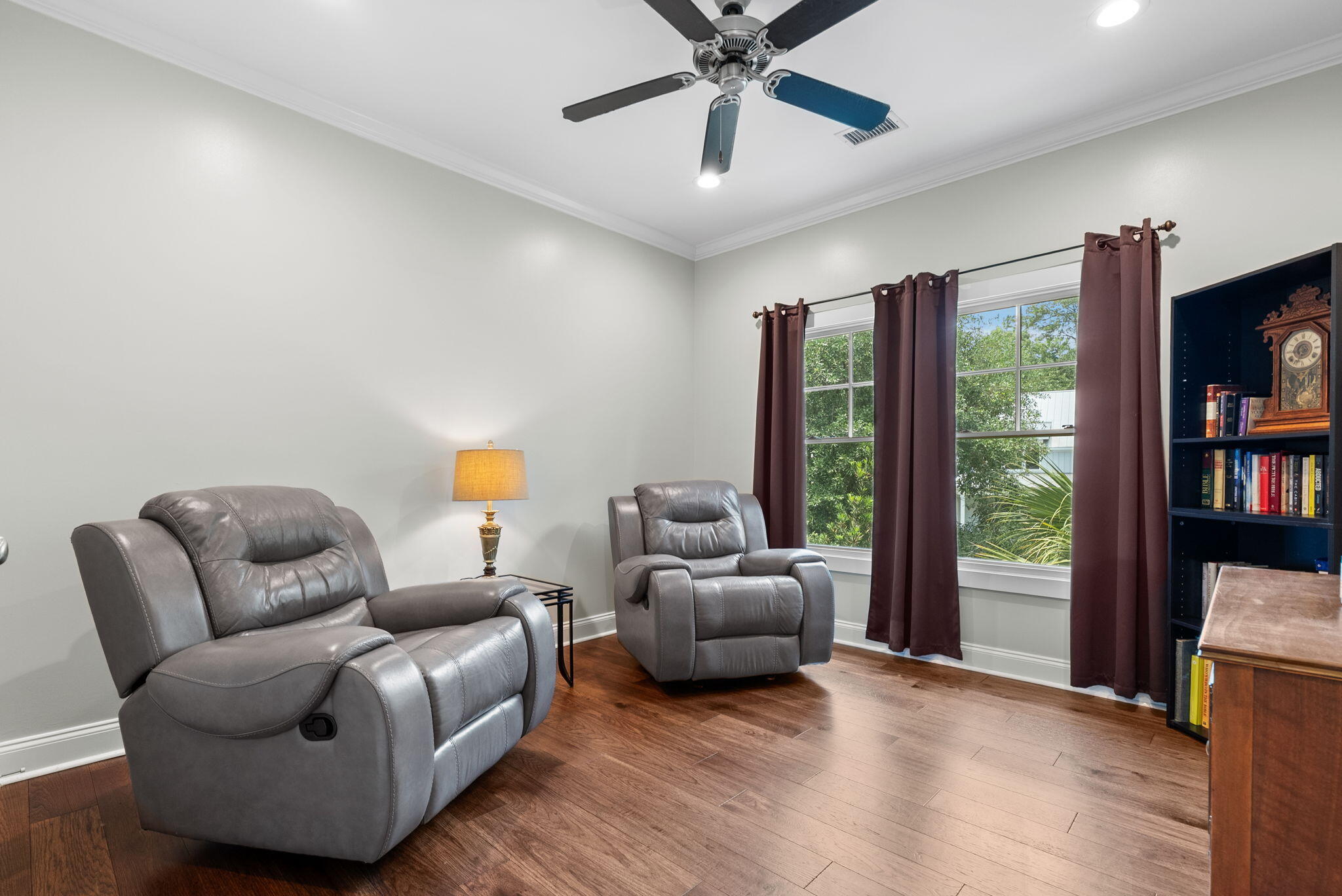 4385 Ten Shillings Way