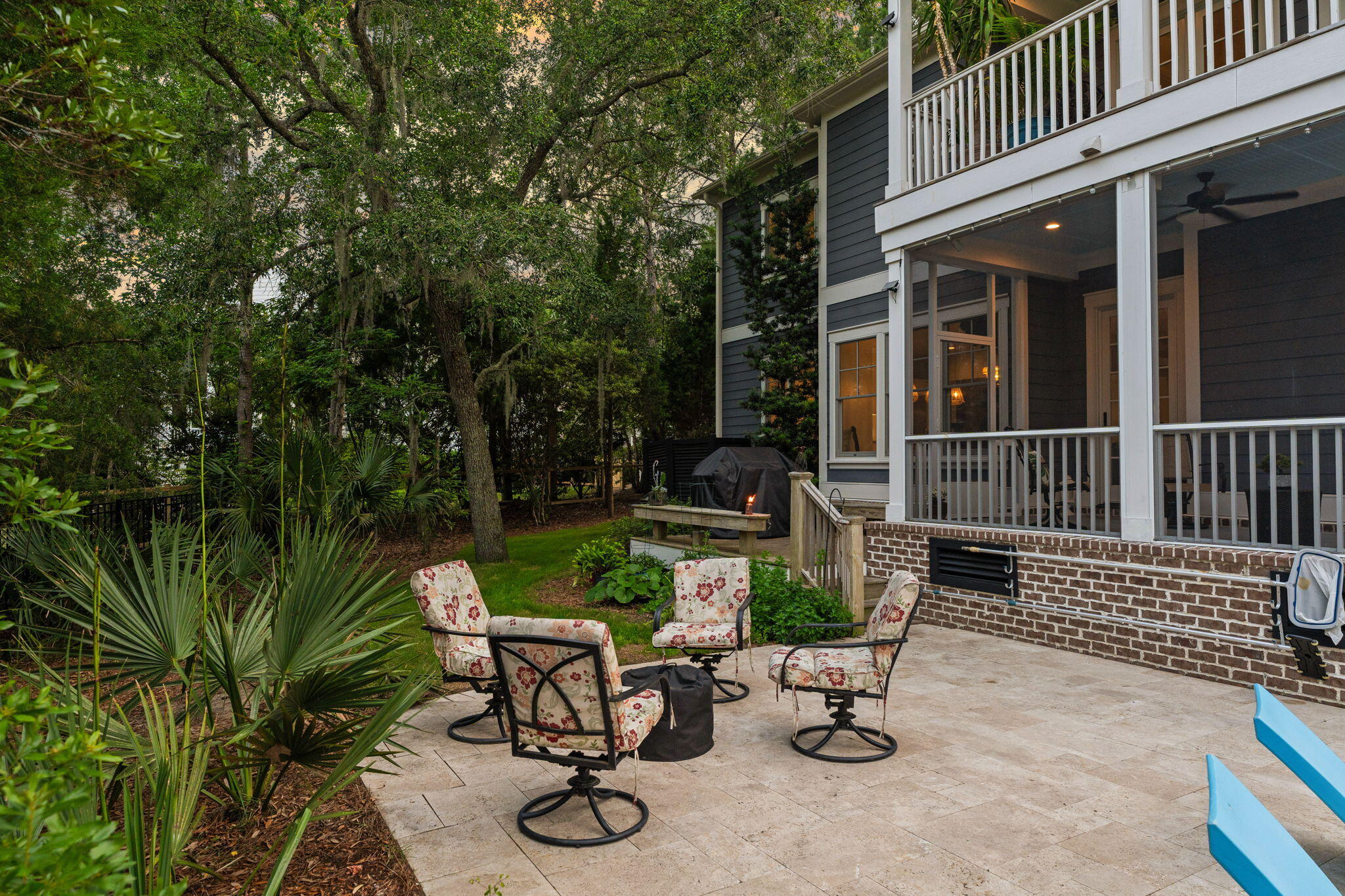 4385 Ten Shillings Way