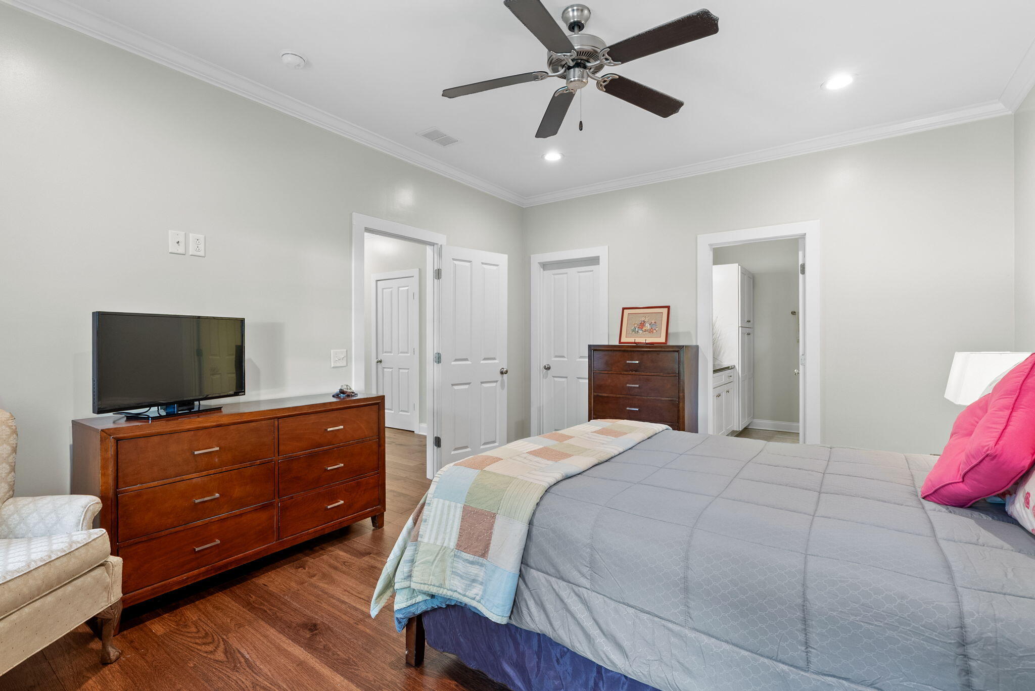 4385 Ten Shillings Way