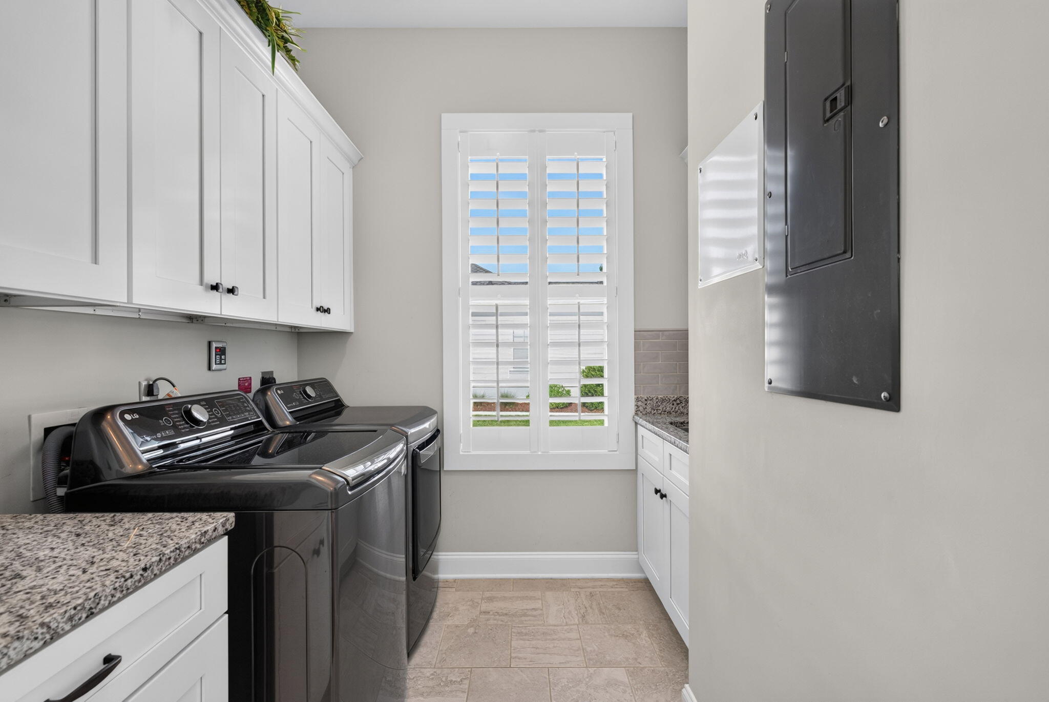 4034 Capensis Lane
