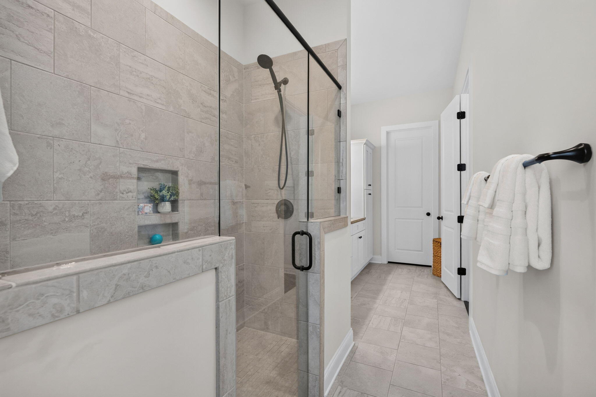4034 Capensis Lane