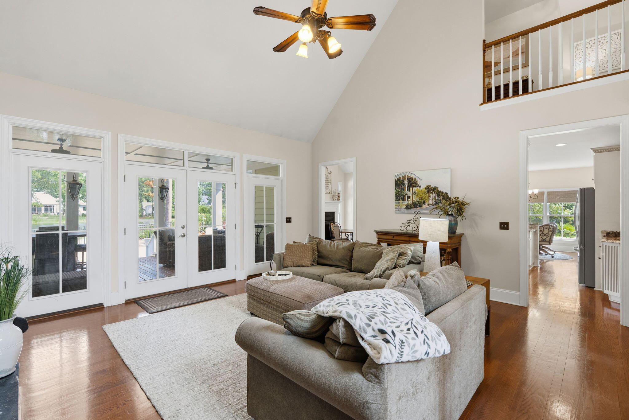 4142 Ten Shillings Way
