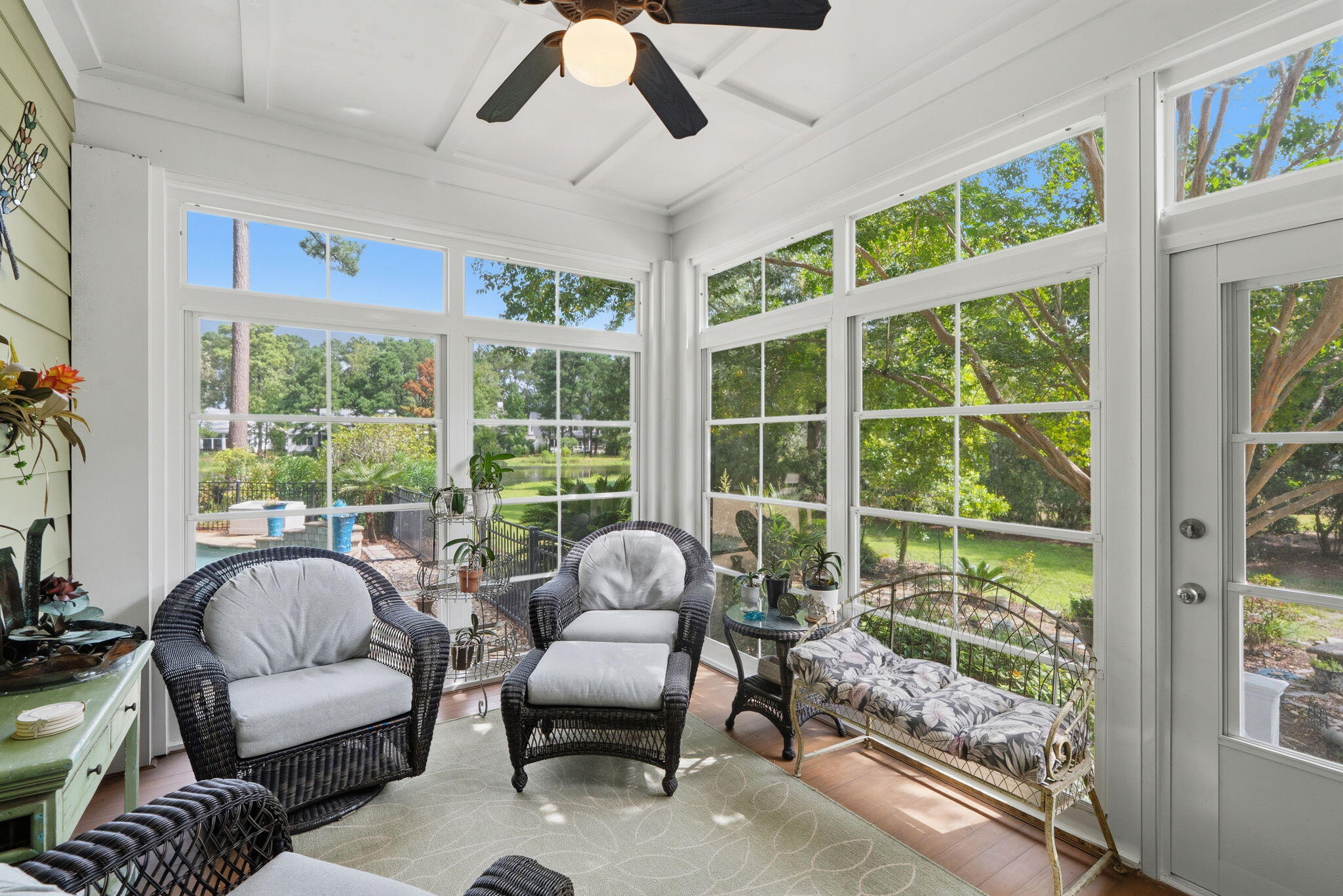 4142 Ten Shillings Way