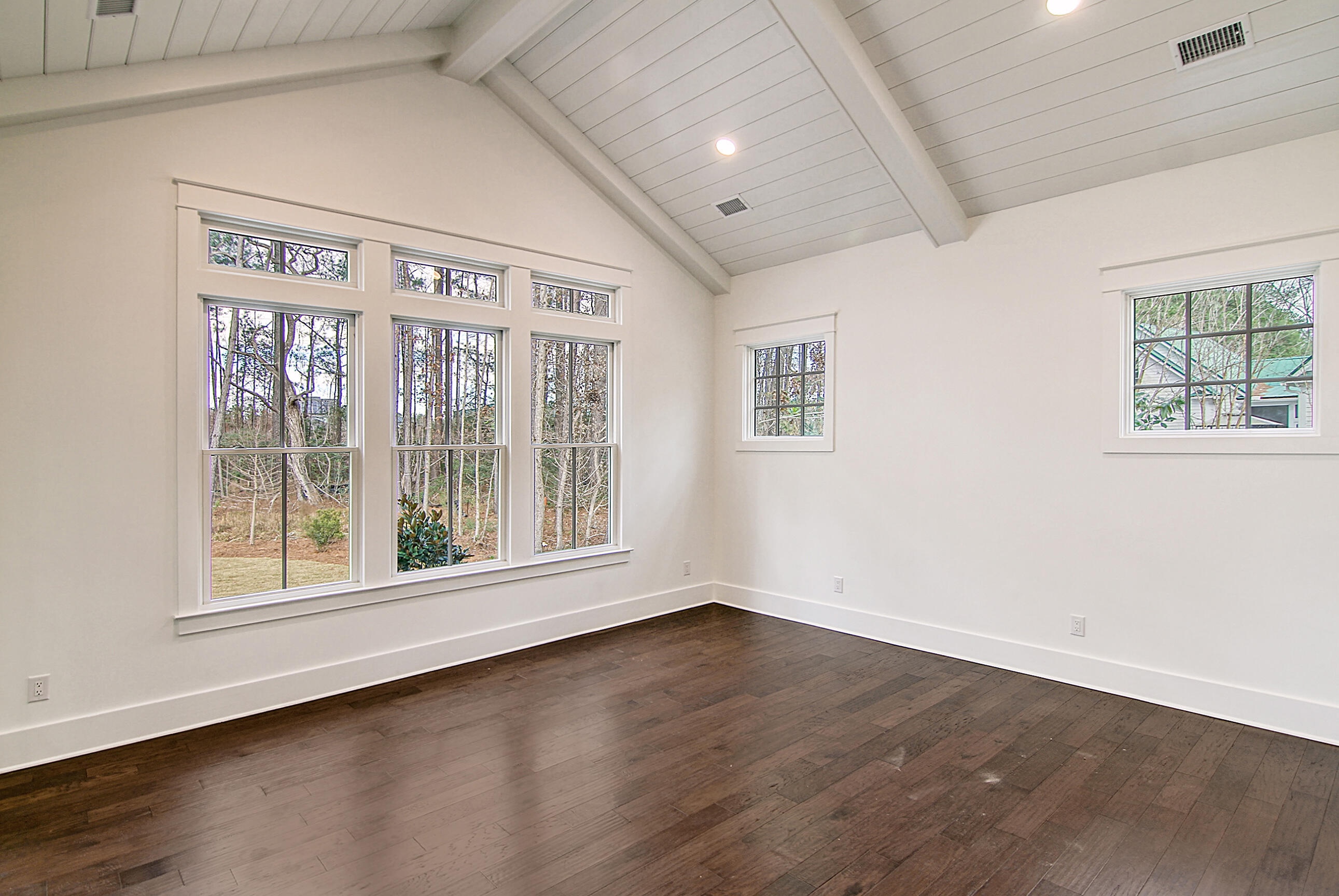 117 Leaning Oak Lane