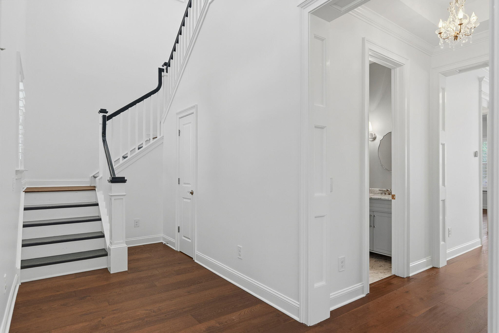 3998 Capensis Lane