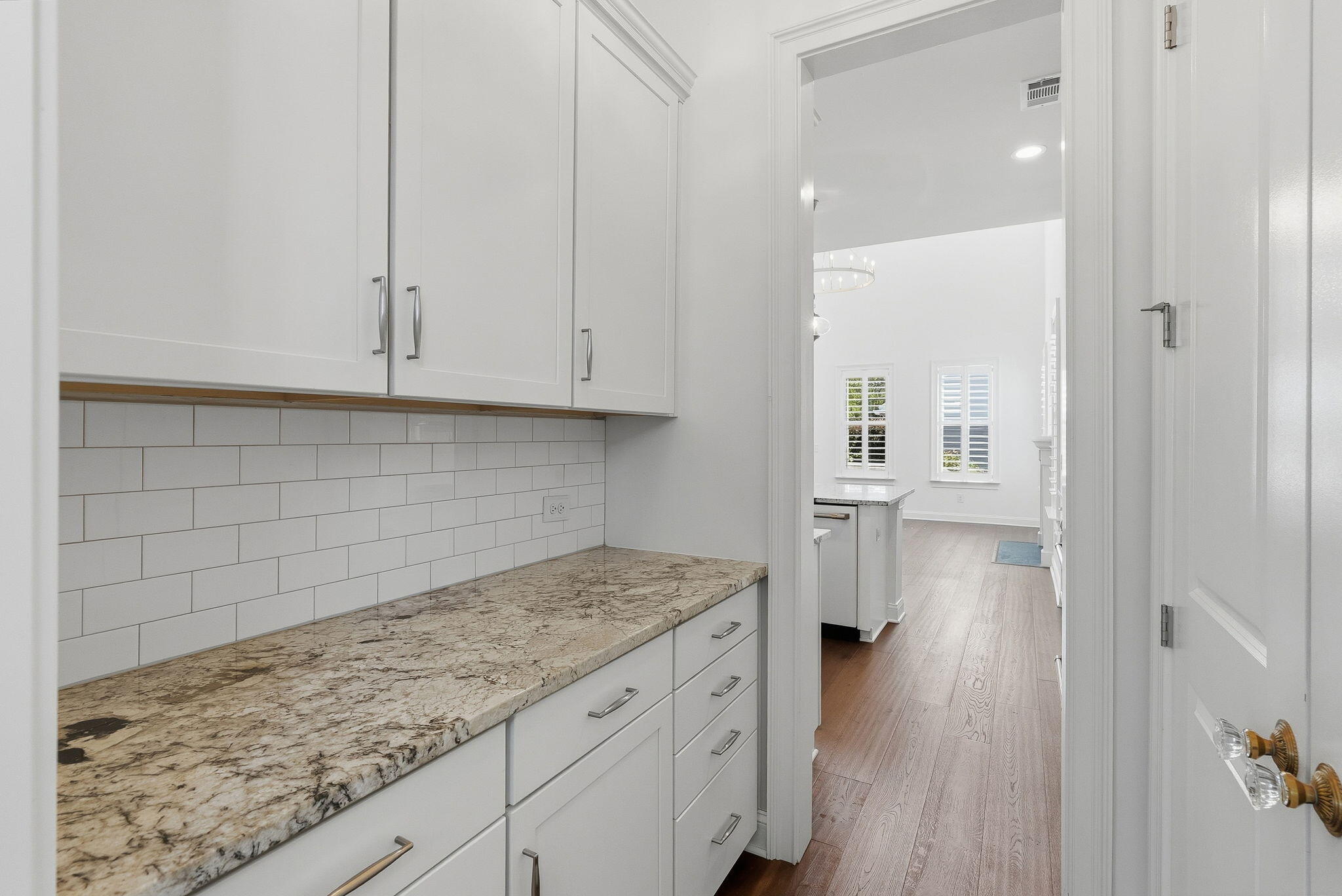 3998 Capensis Lane