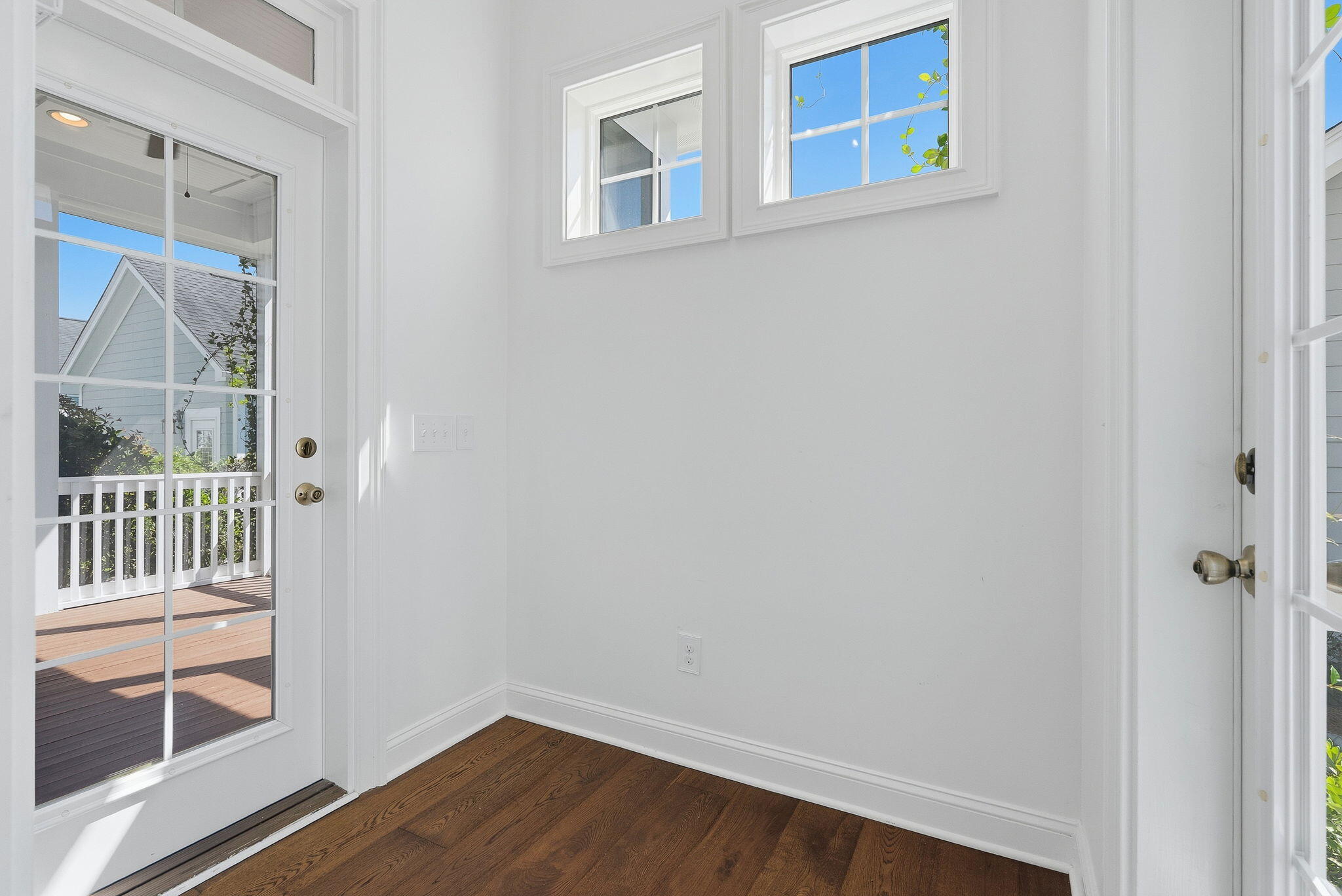 3998 Capensis Lane