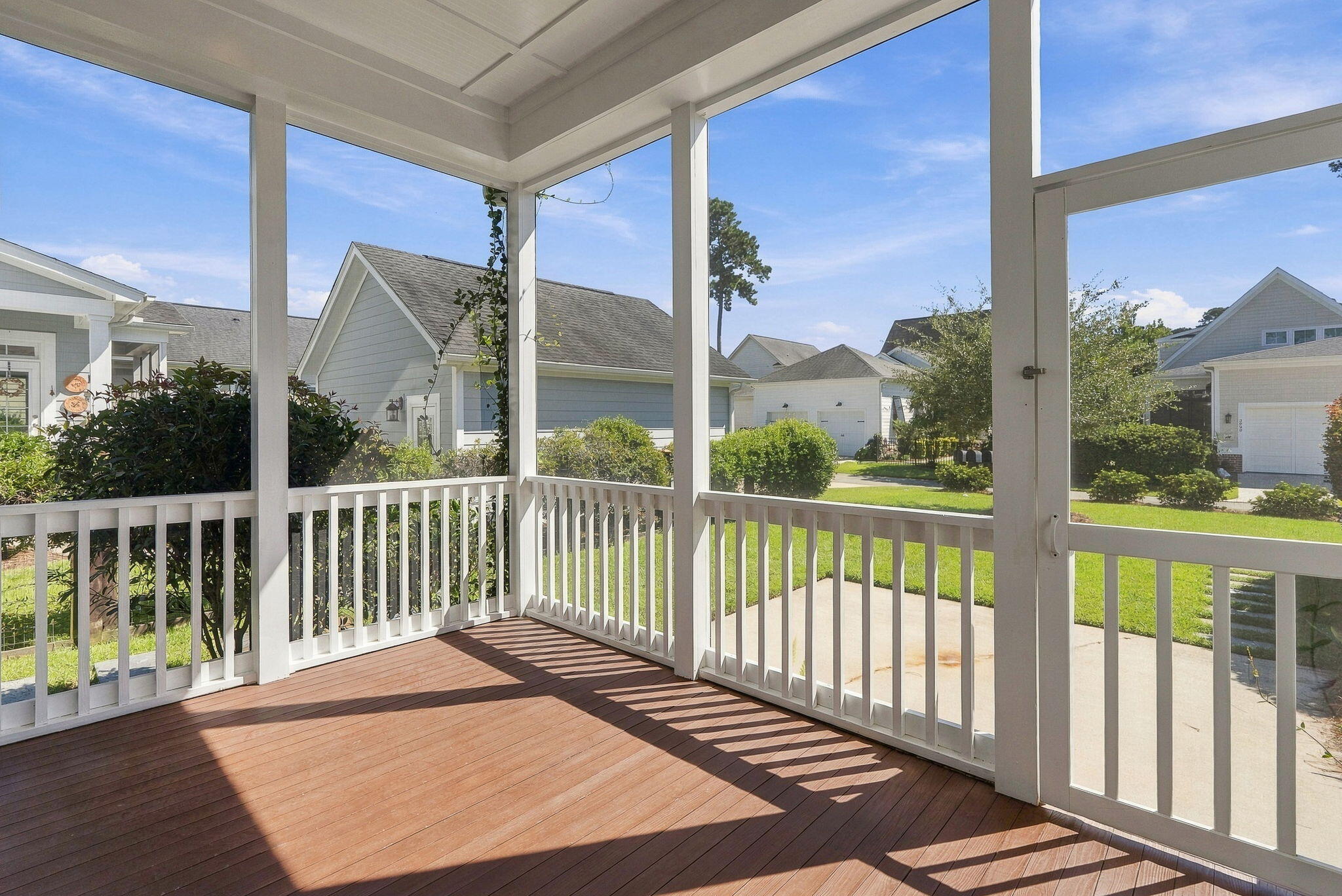 3998 Capensis Lane