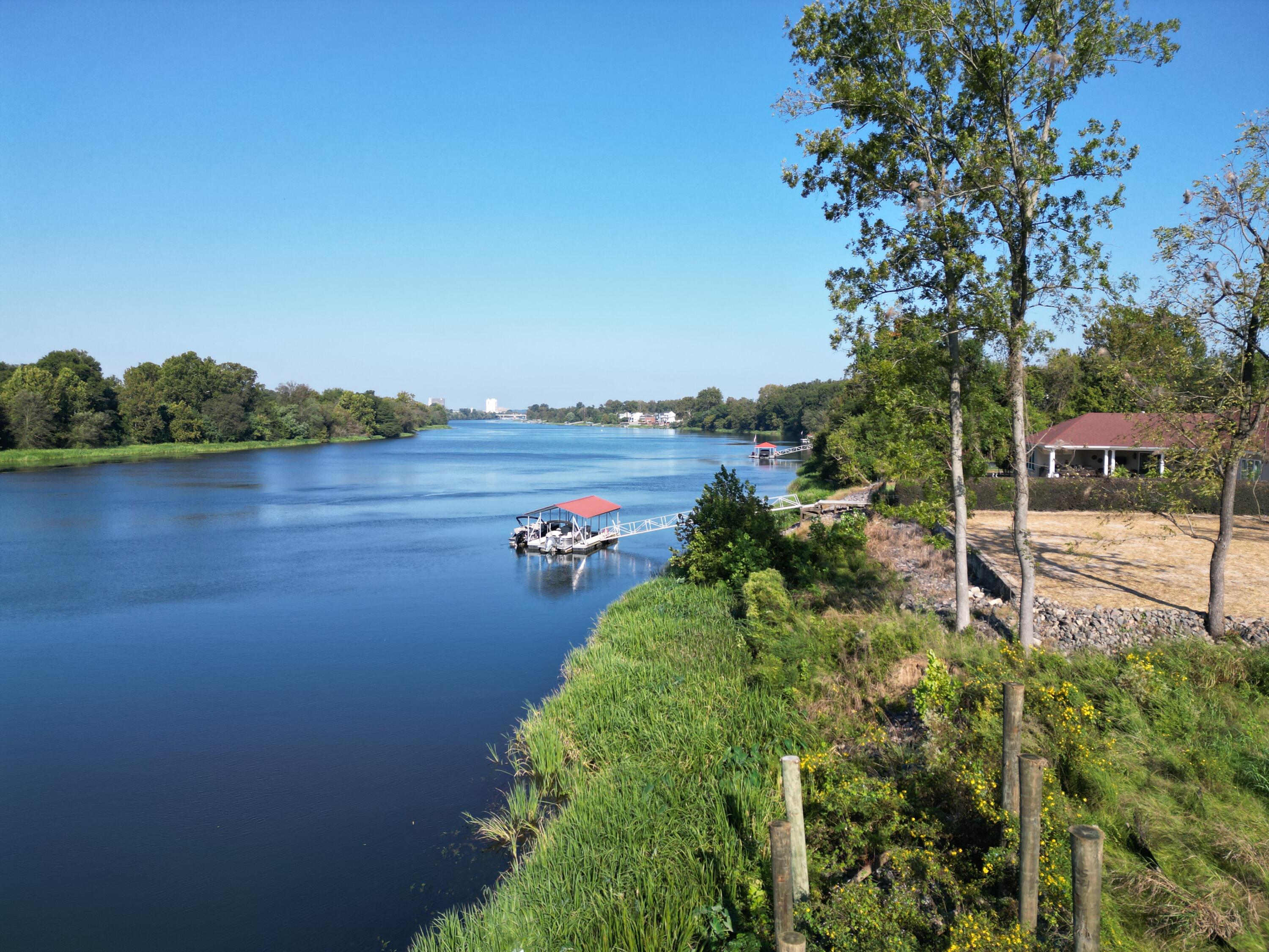 736 RIVERNORTH Drive