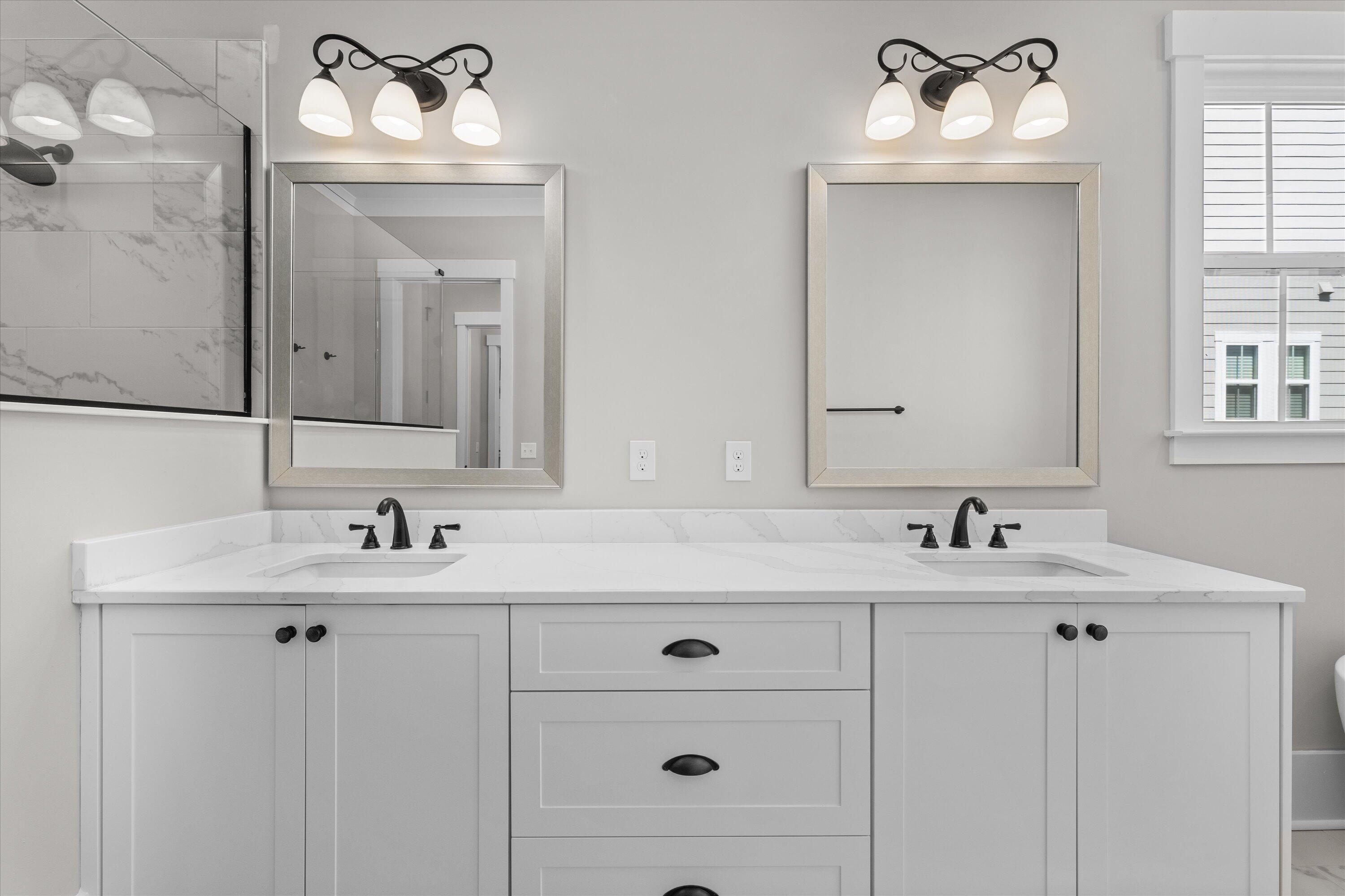 3026 ROSEWOOD DR. Drive