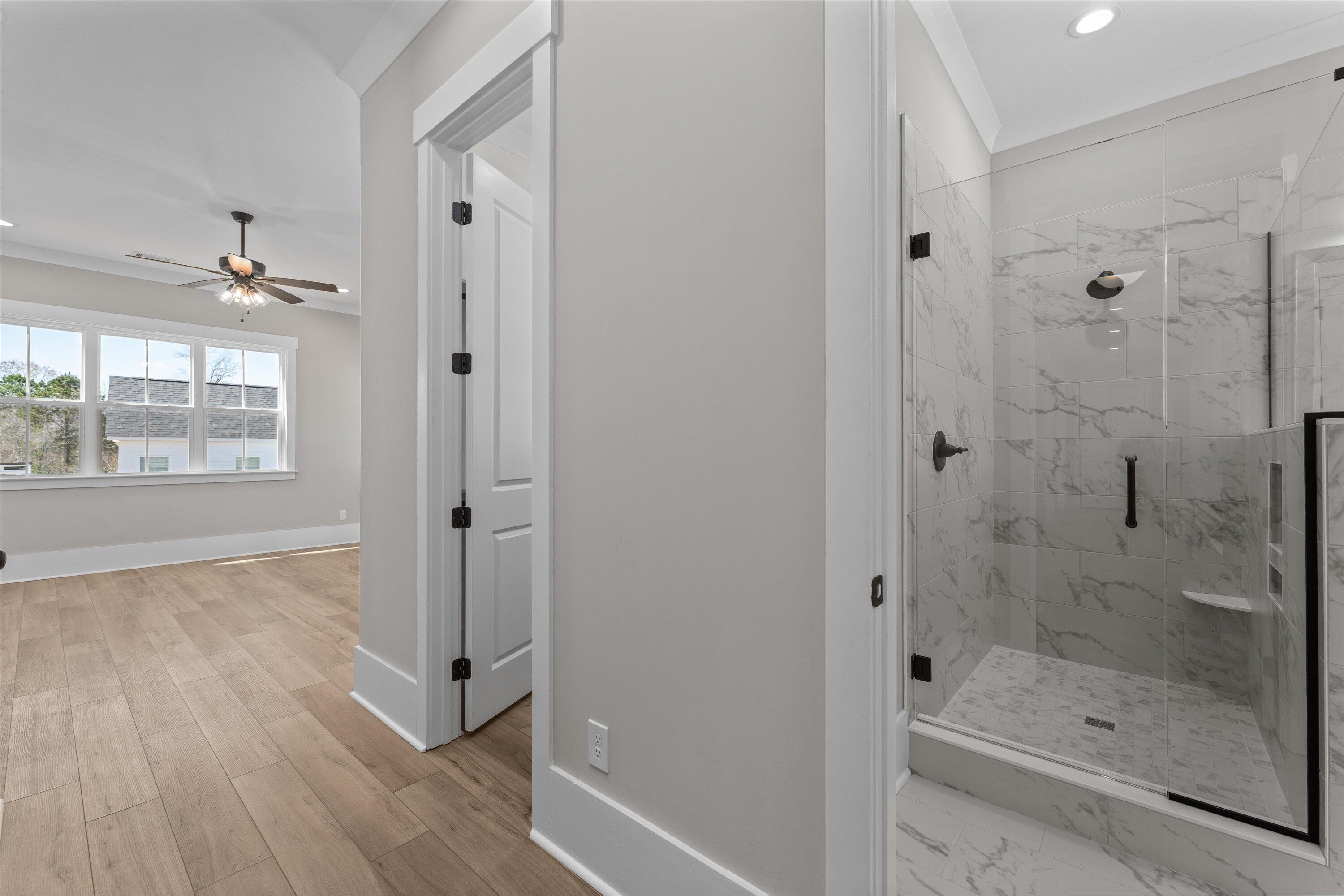 3026 ROSEWOOD DR. Drive