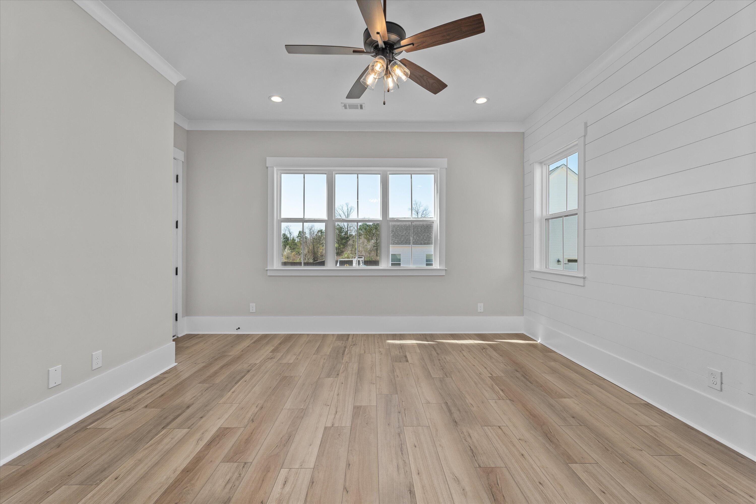 3026 ROSEWOOD DR. Drive