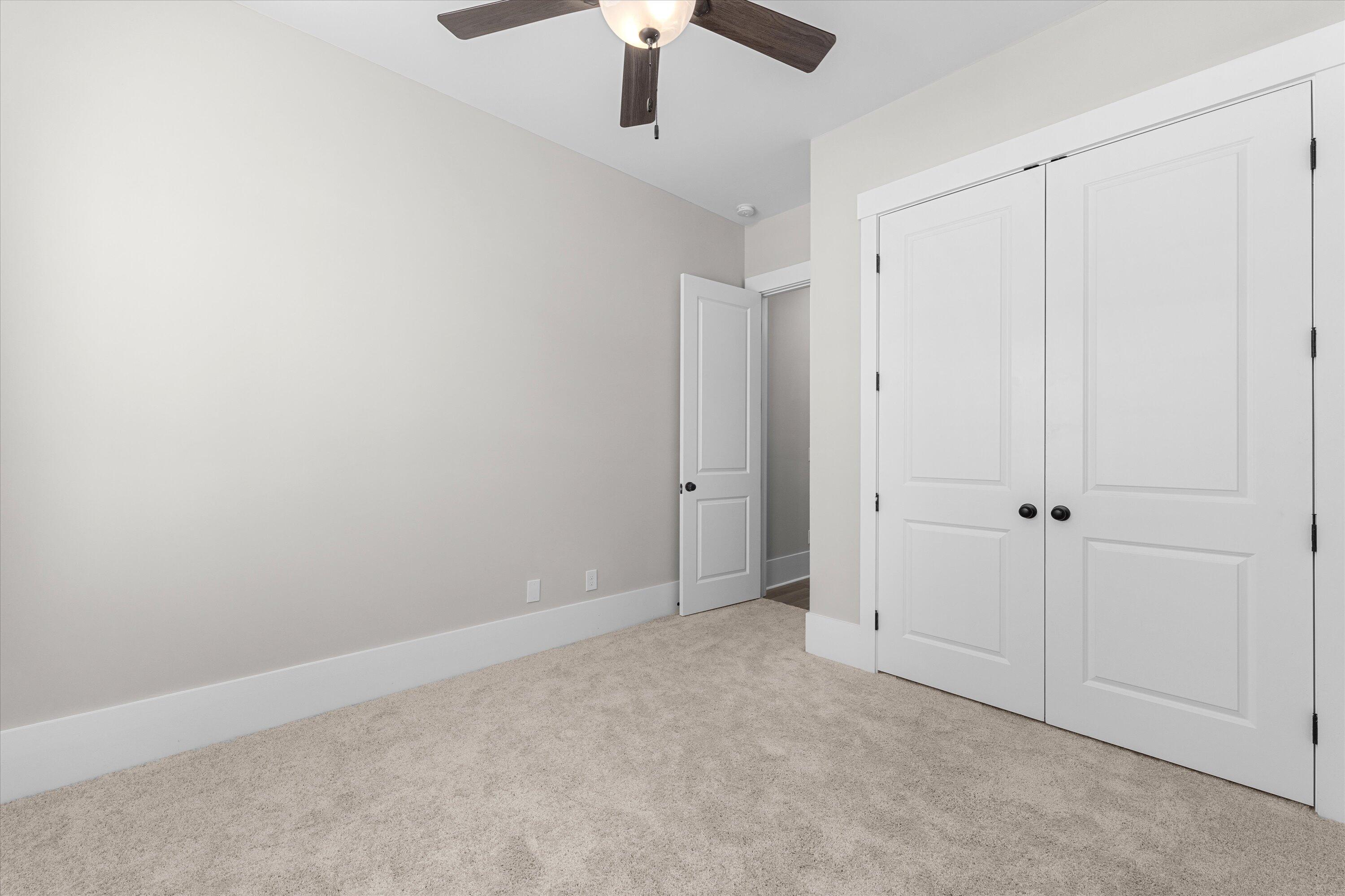 3026 ROSEWOOD DR. Drive