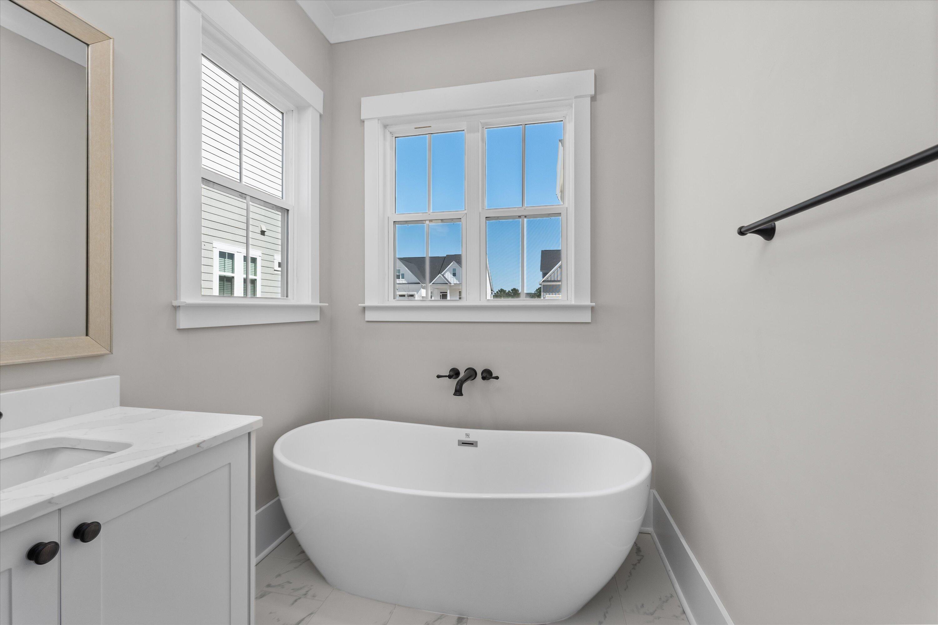 3026 ROSEWOOD DR. Drive