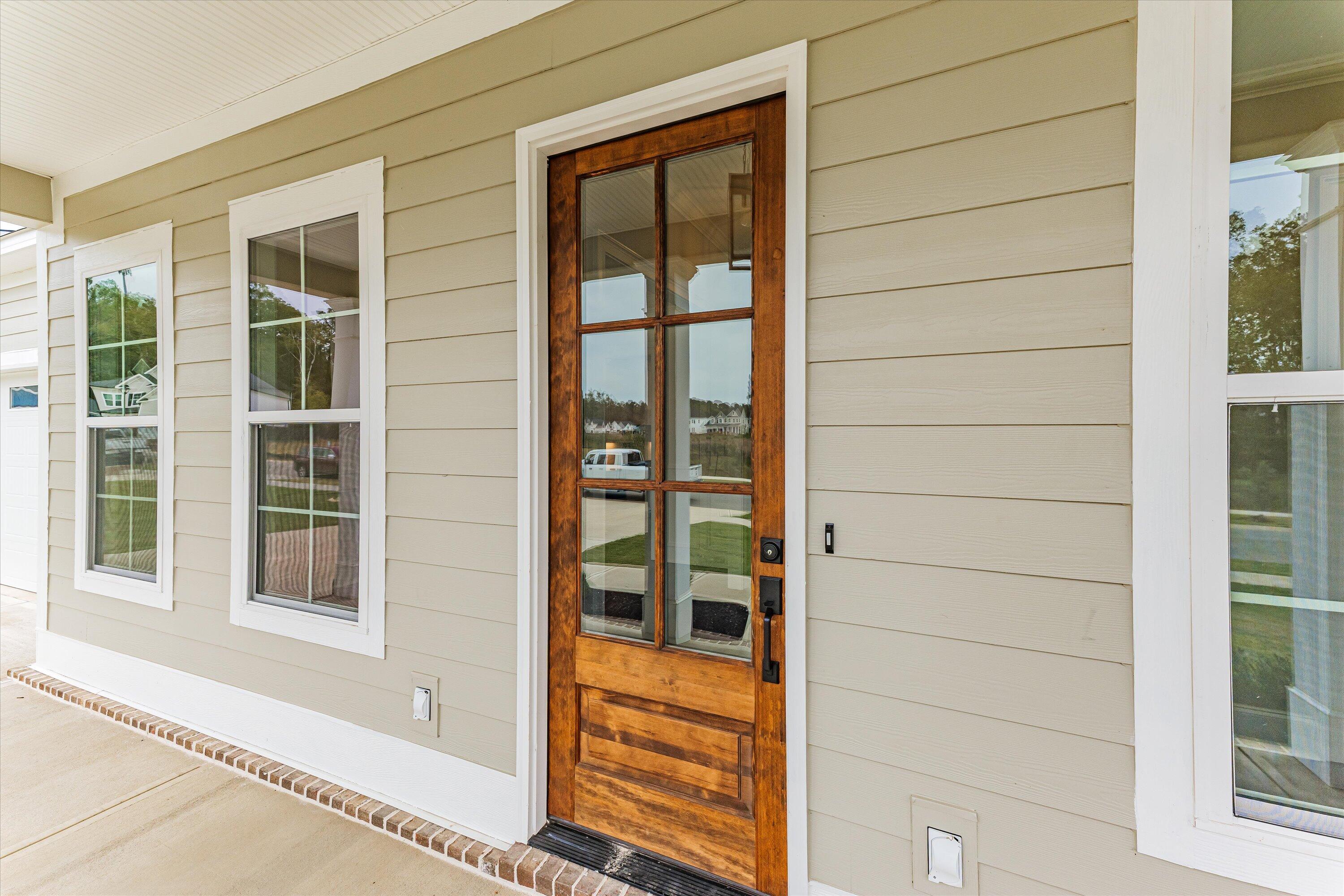 615 RIVER OAKS LANE Lane