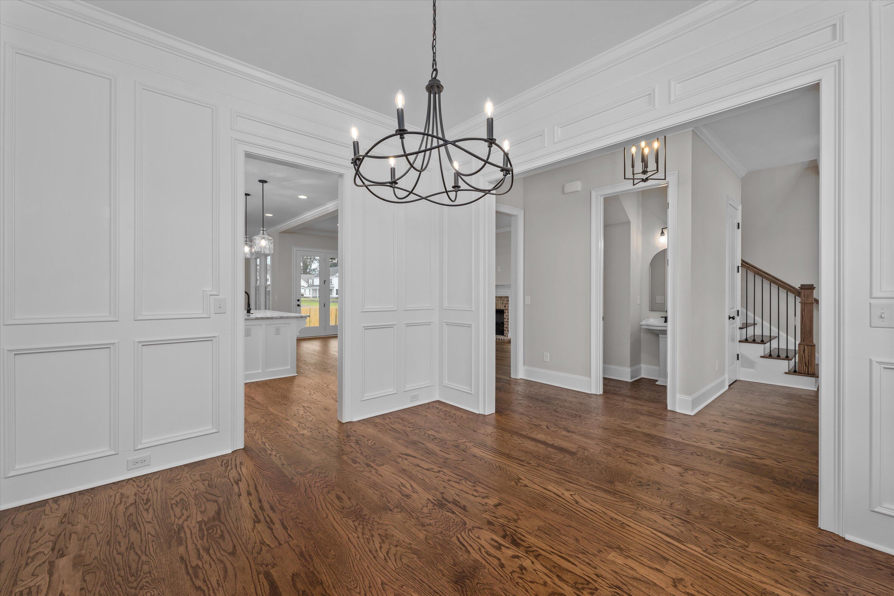 615 RIVER OAKS LANE Lane