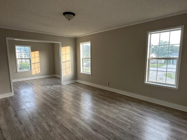 2520 WATERFRONT Drive