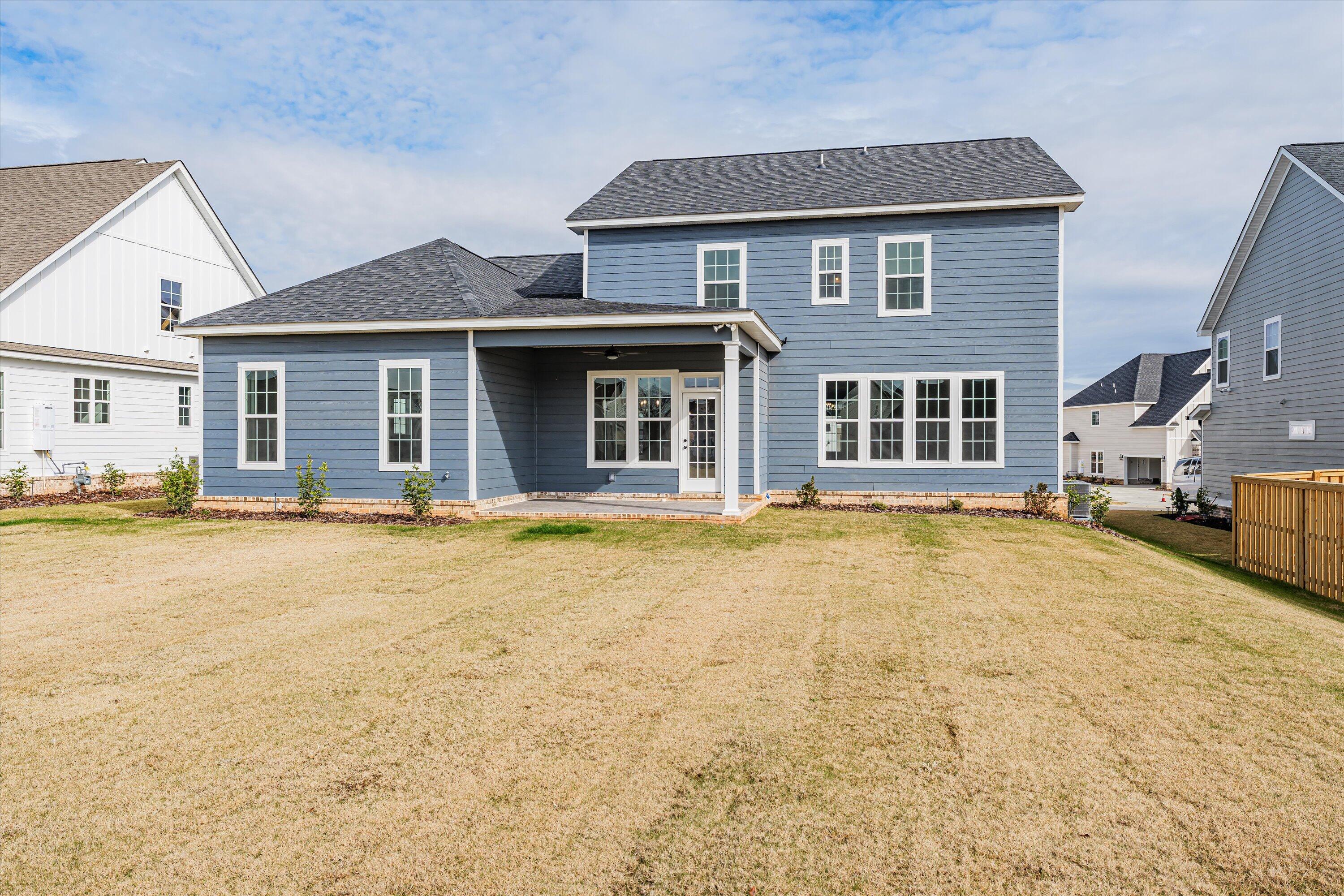 3006 ROSEWOOD DR. Drive