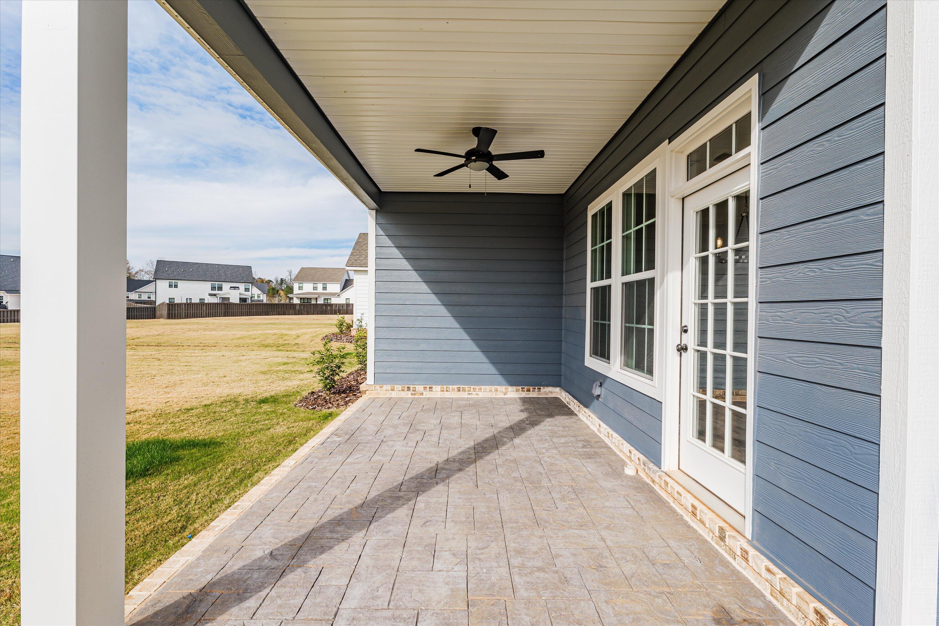 3006 ROSEWOOD DR. Drive