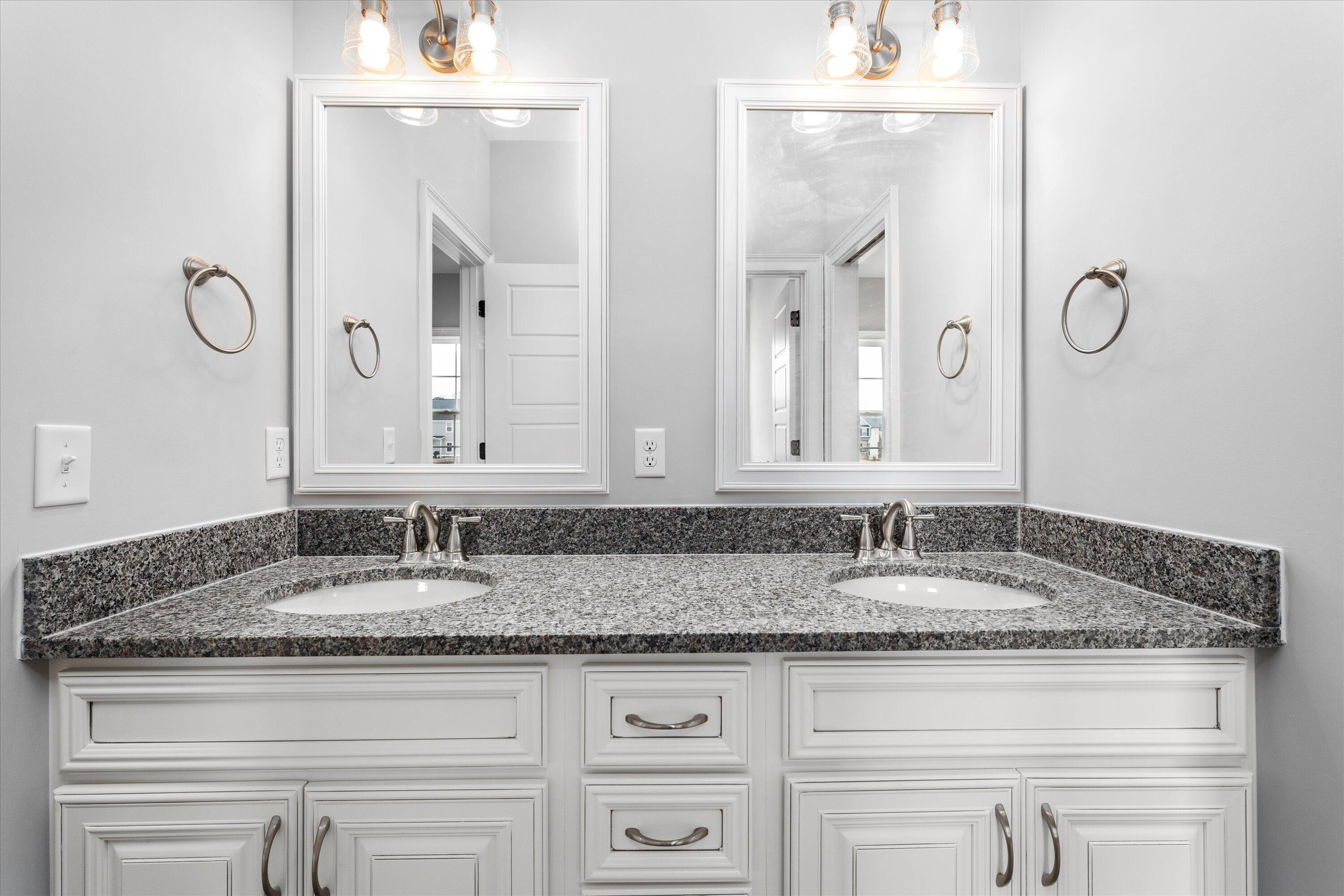 3006 ROSEWOOD DR. Drive