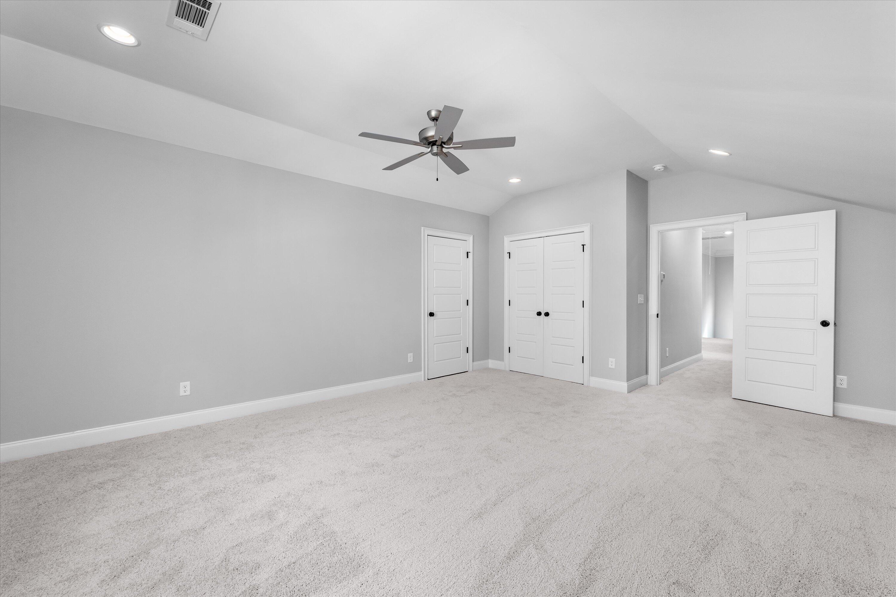 3006 ROSEWOOD DR. Drive