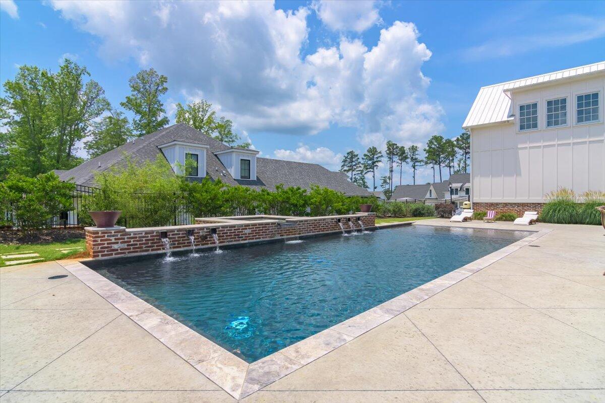 502 NIGHT HERON Court