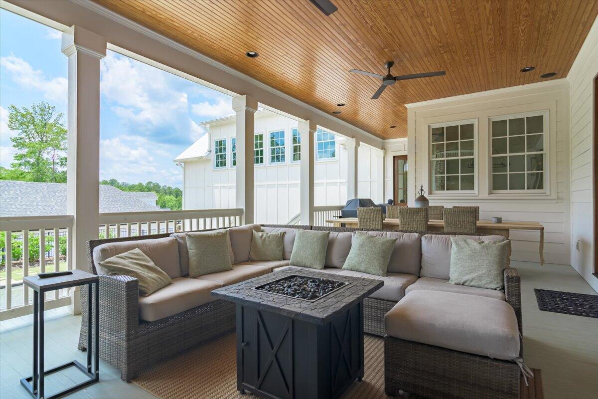 502 NIGHT HERON Court