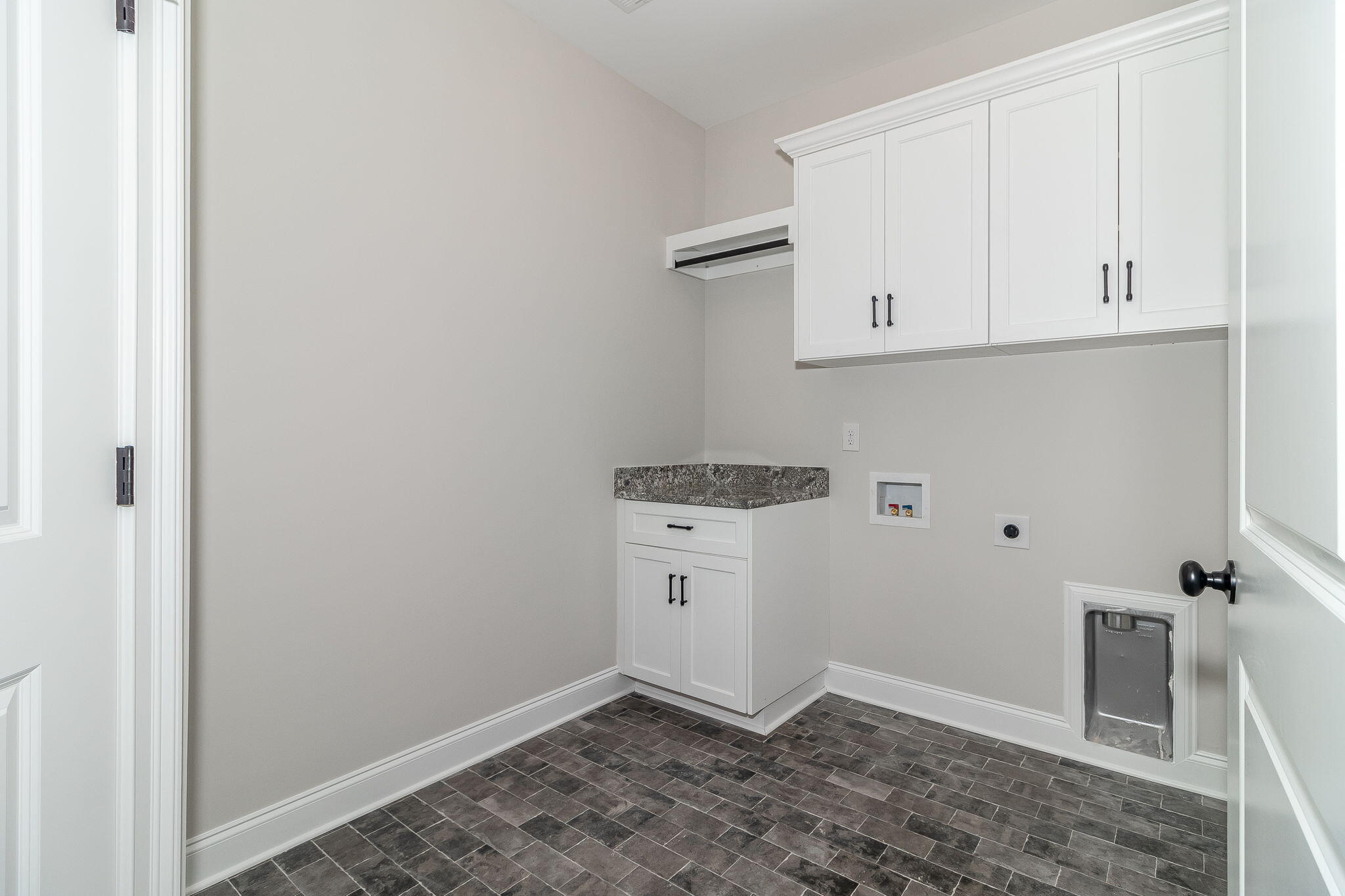 660 WHITNEY SHOALS Road