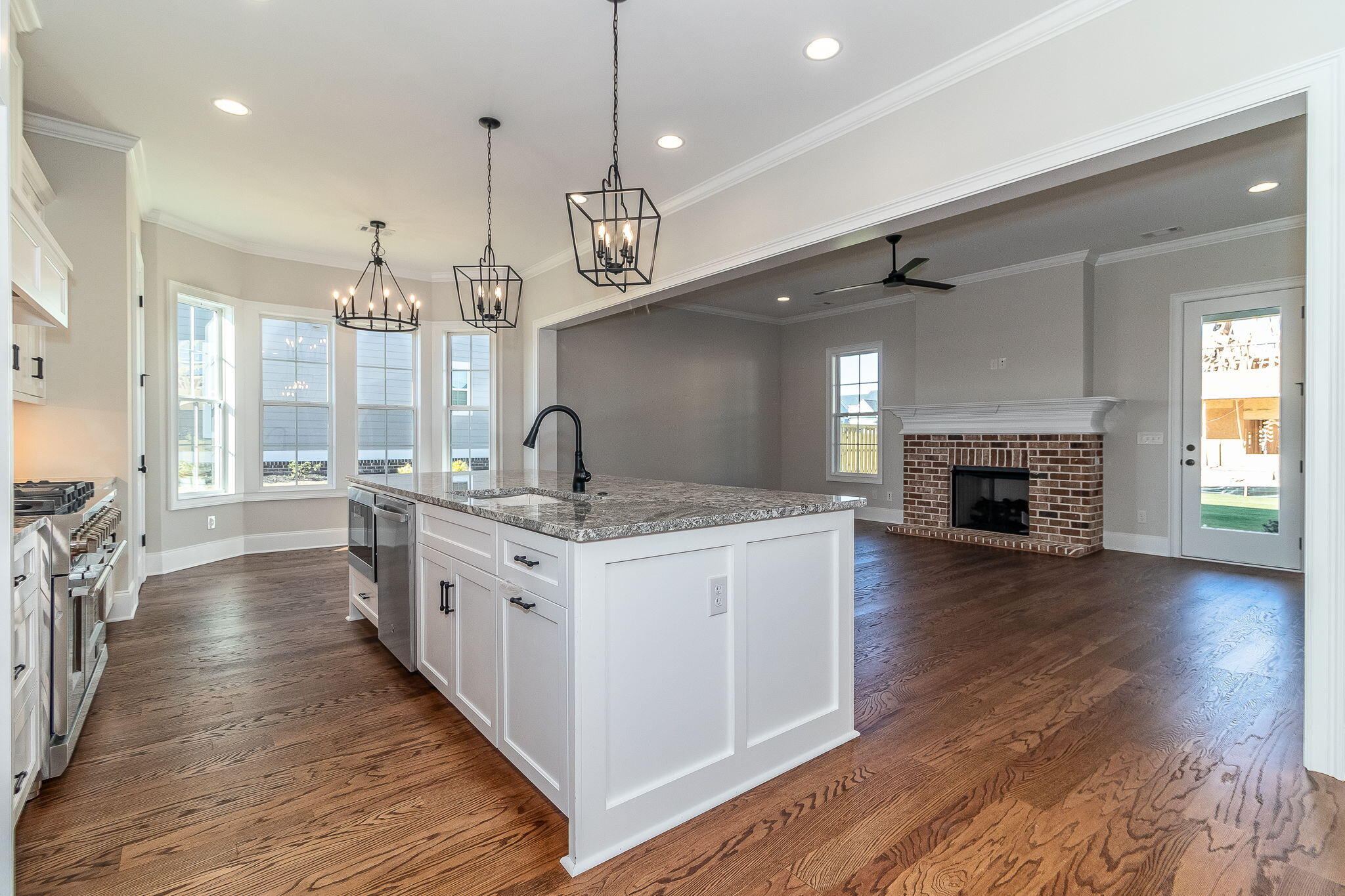 660 WHITNEY SHOALS Road