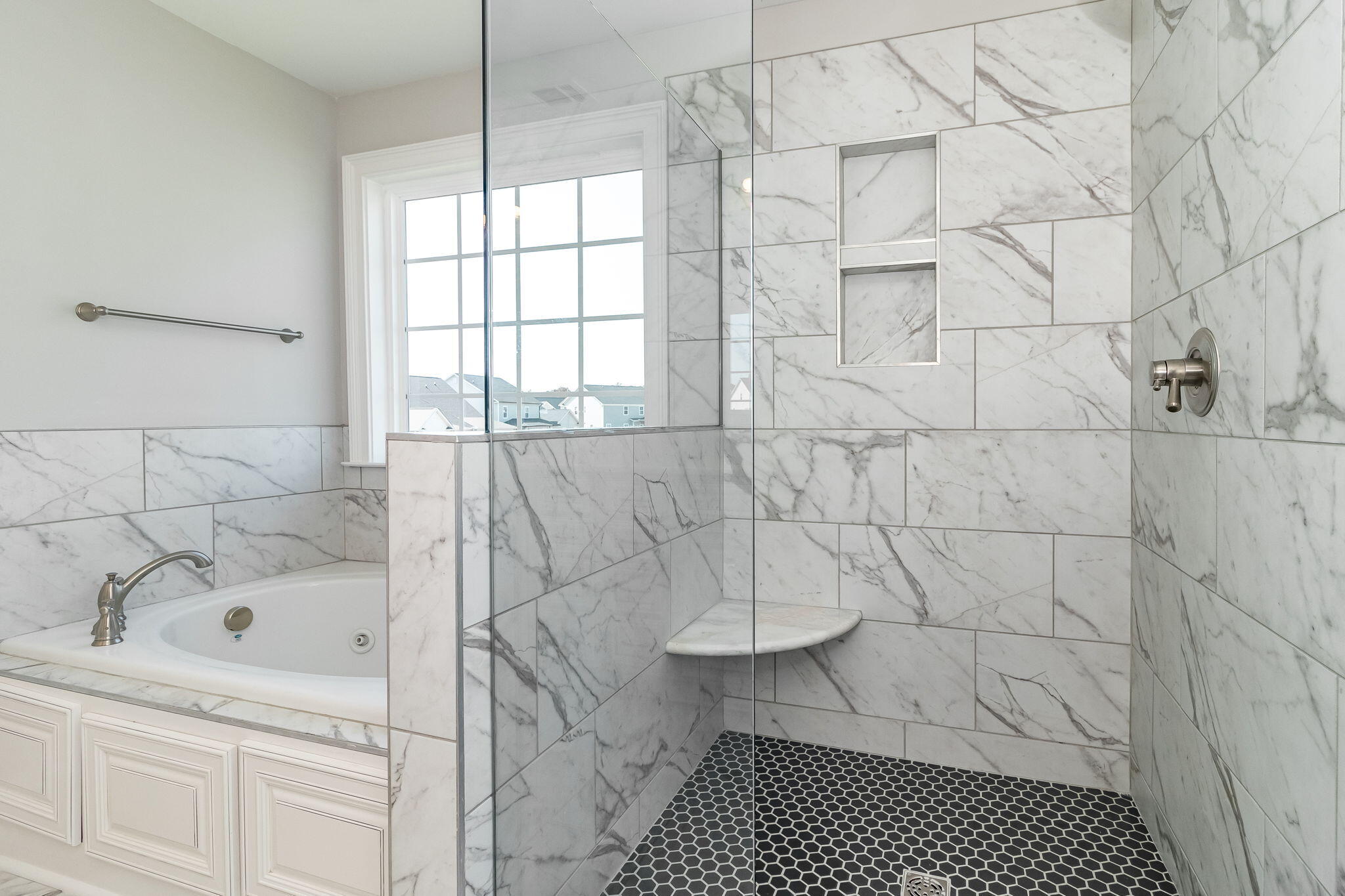 3002 ROSEWOOD DRIVE Drive