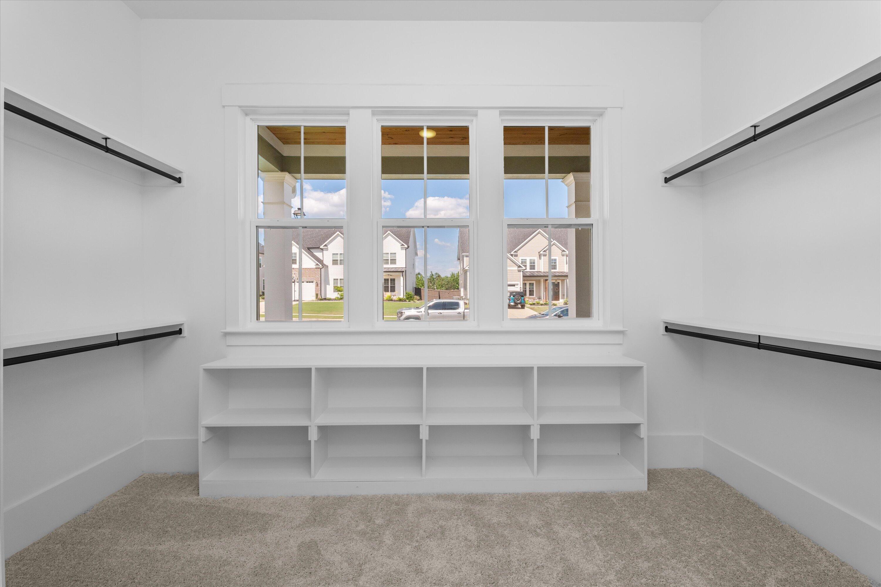 505 OAKLEY GROVE Circle