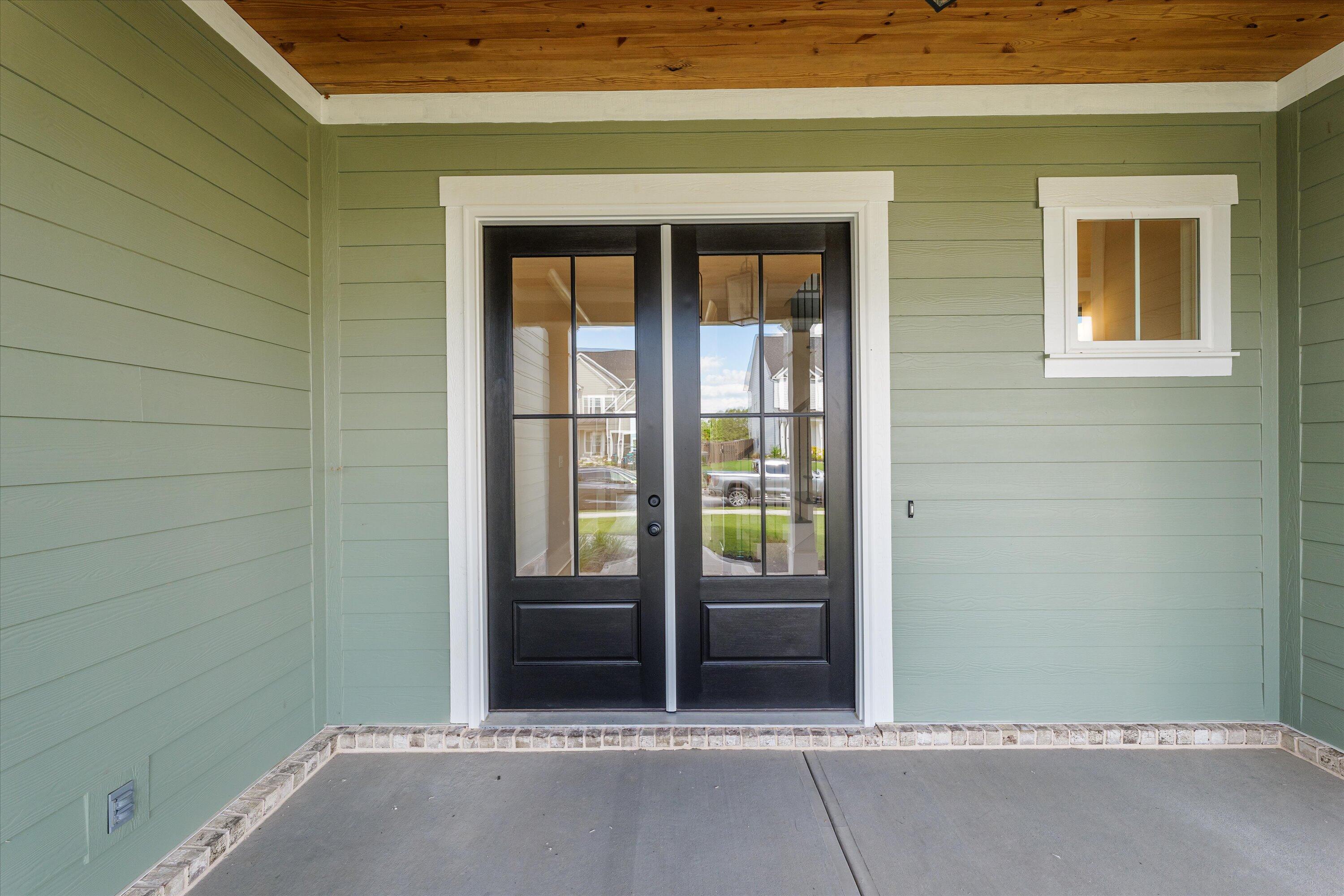 505 OAKLEY GROVE Circle