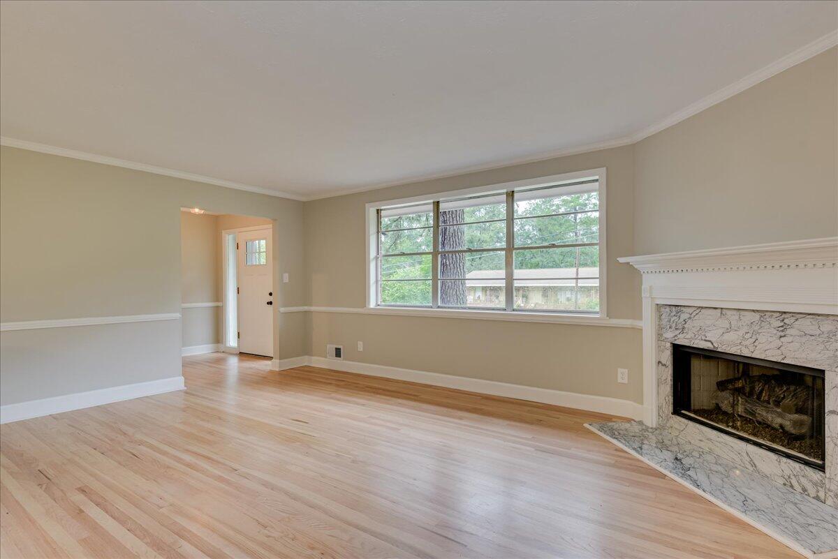 3522 MOUNT VERNON Drive