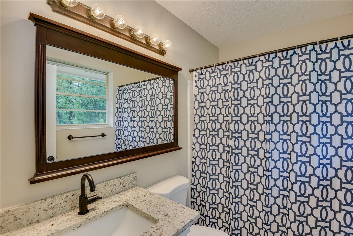 3522 MOUNT VERNON Drive