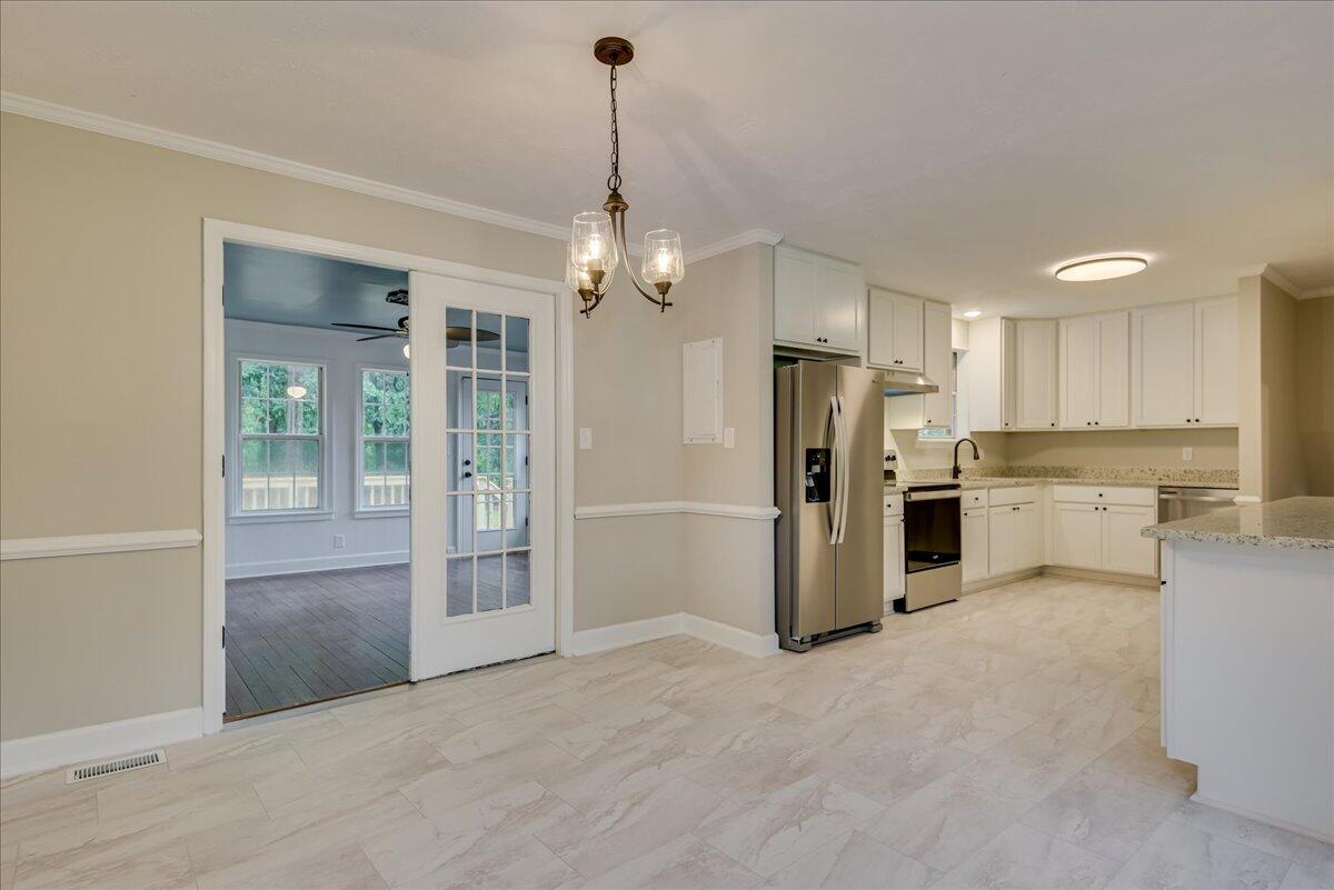 3522 MOUNT VERNON Drive