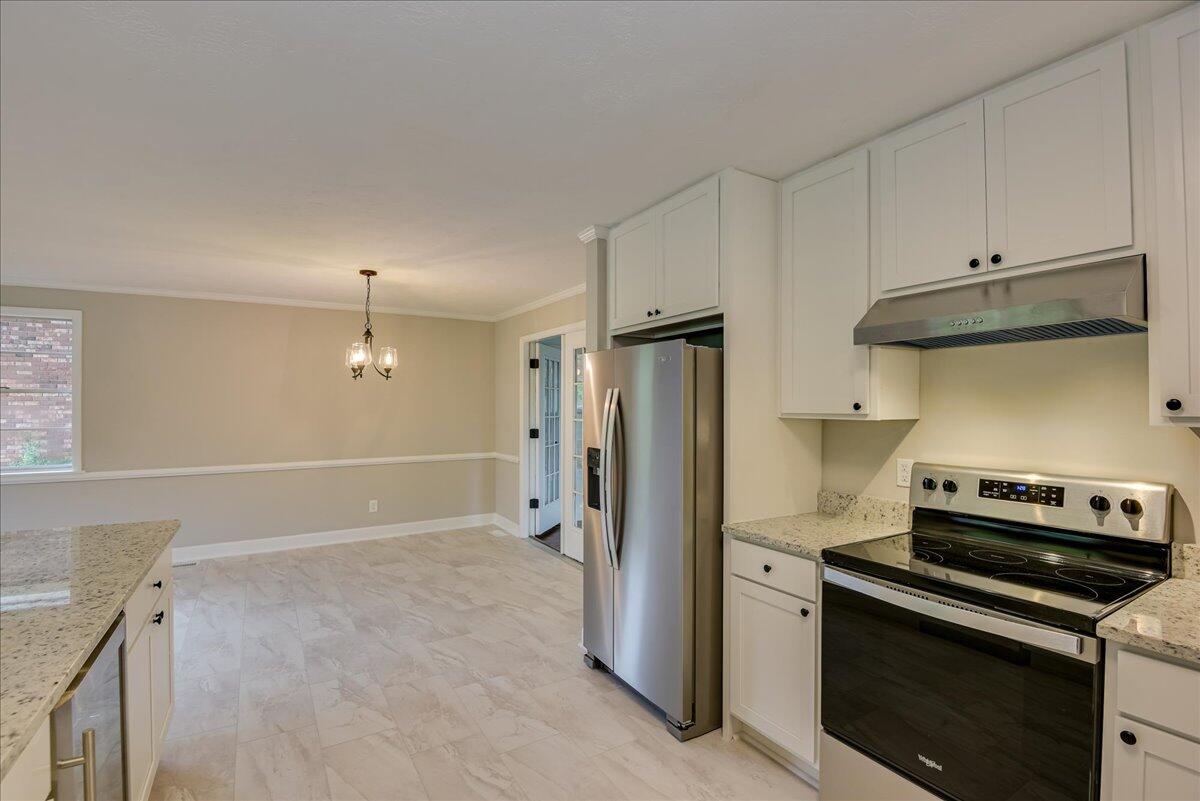 3522 MOUNT VERNON Drive