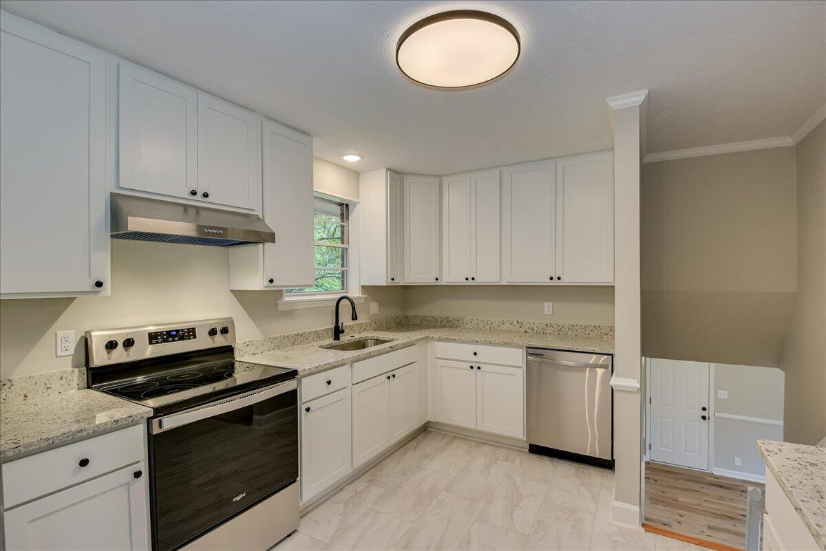 3522 MOUNT VERNON Drive