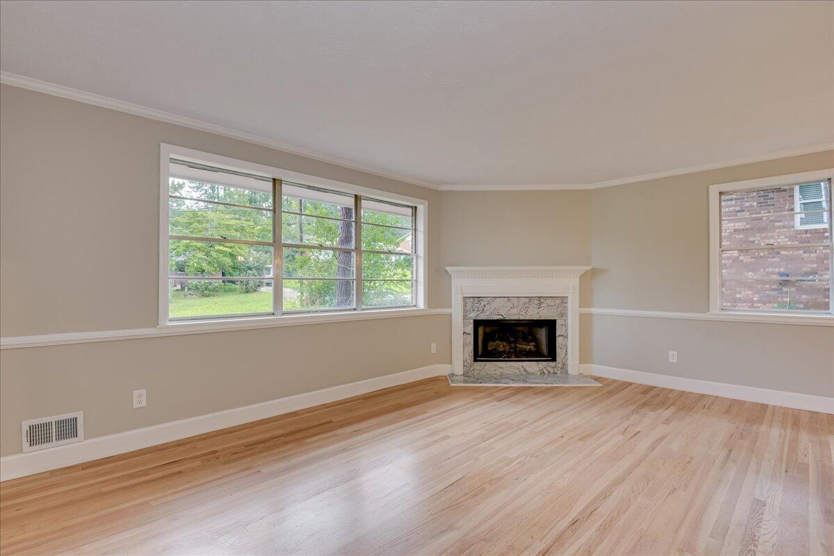 3522 MOUNT VERNON Drive