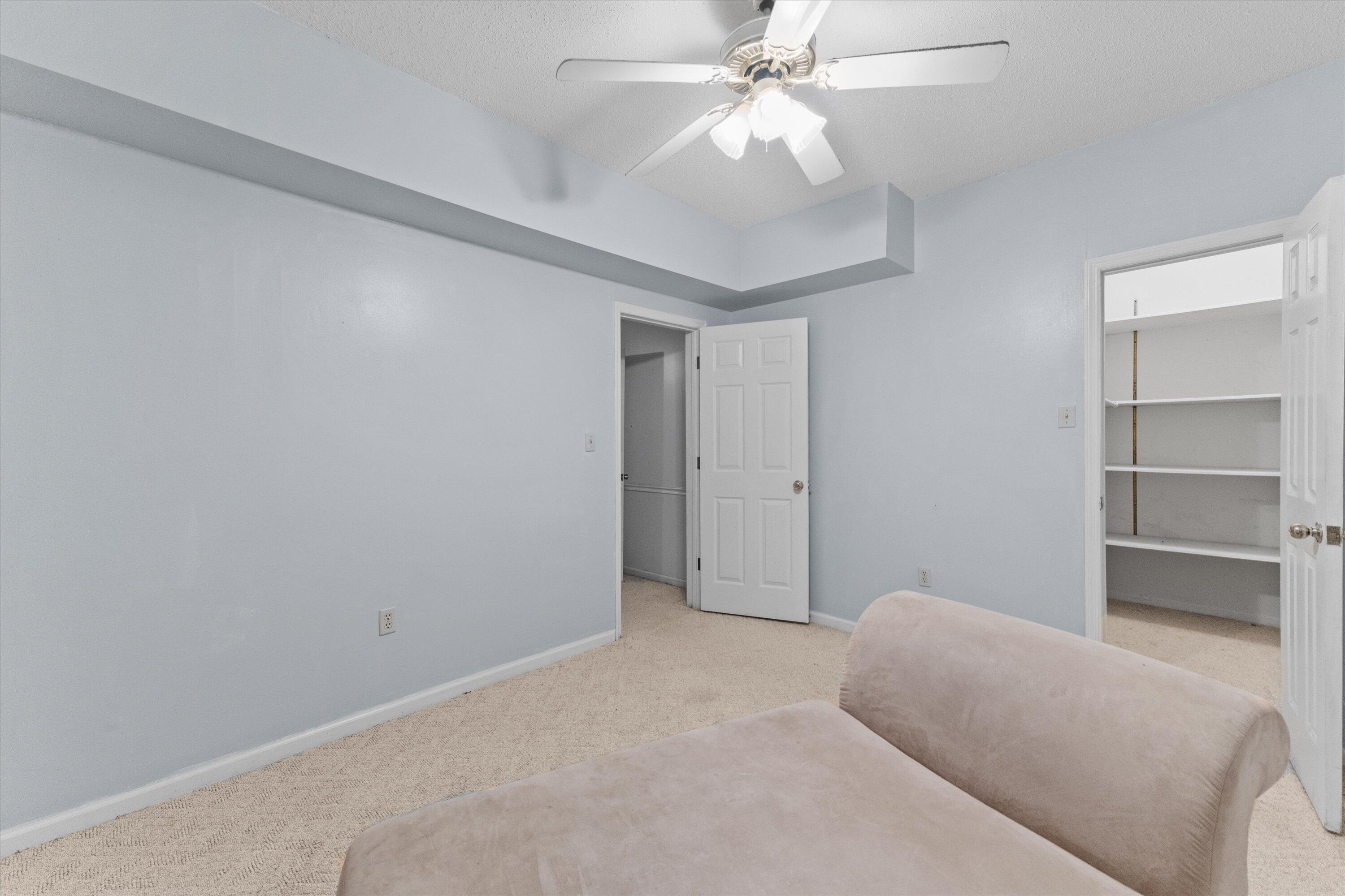 930 DEERCREST Circle