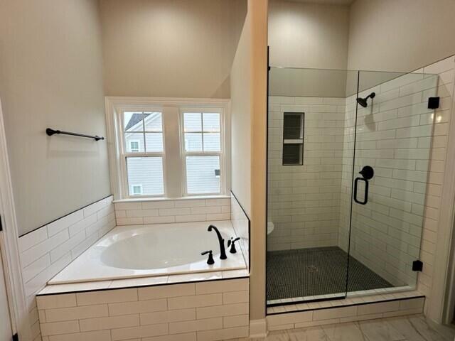 2983 ROSEWOOD DR. Drive