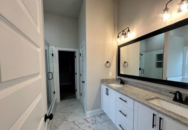 2983 ROSEWOOD DR. Drive