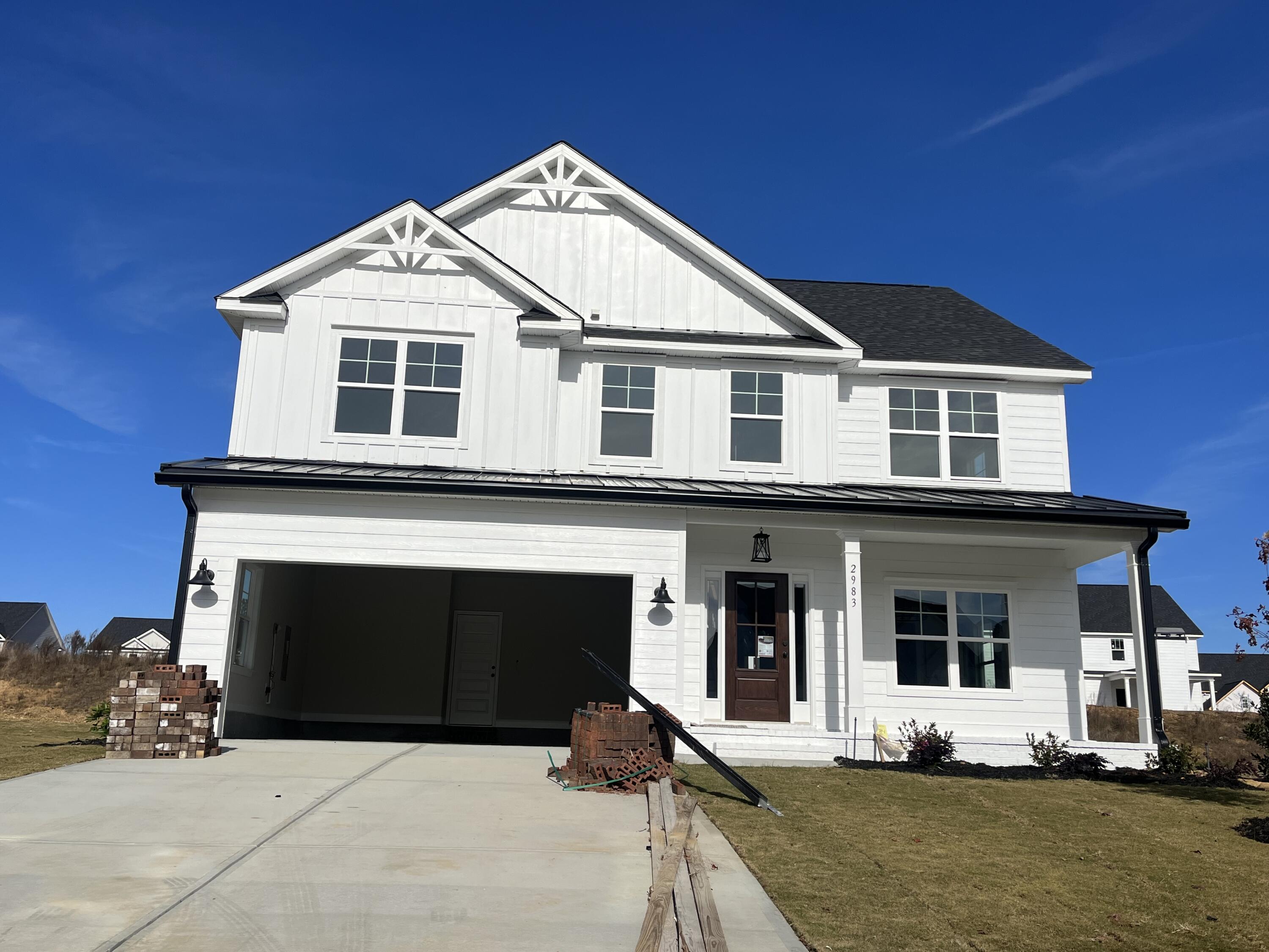 2983 ROSEWOOD DR. Drive