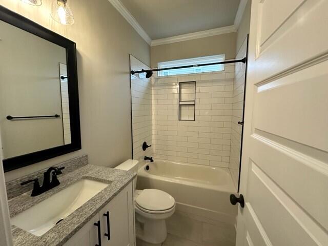 2983 ROSEWOOD DR. Drive