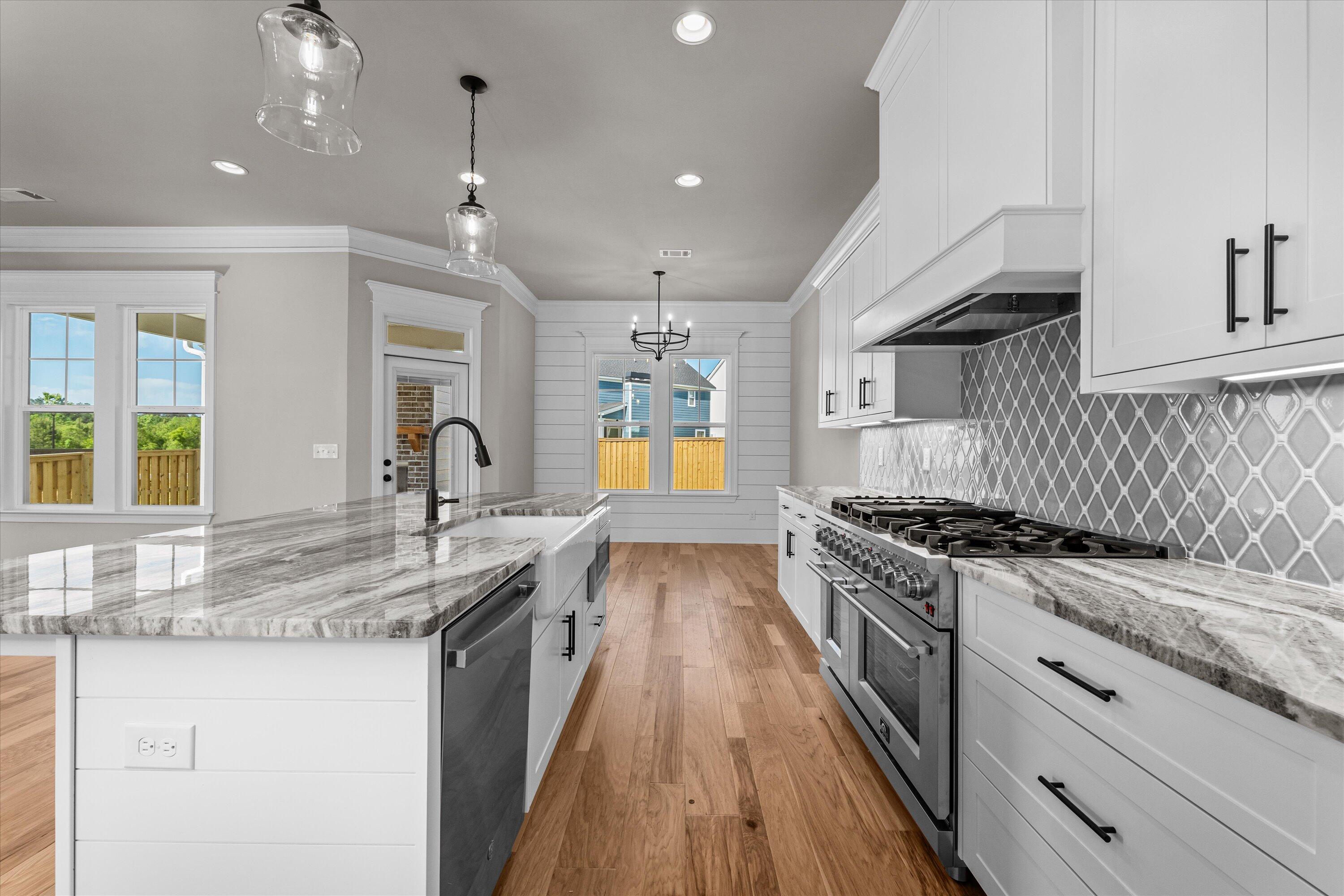 2976 ROSEWOOD DRIVE Drive