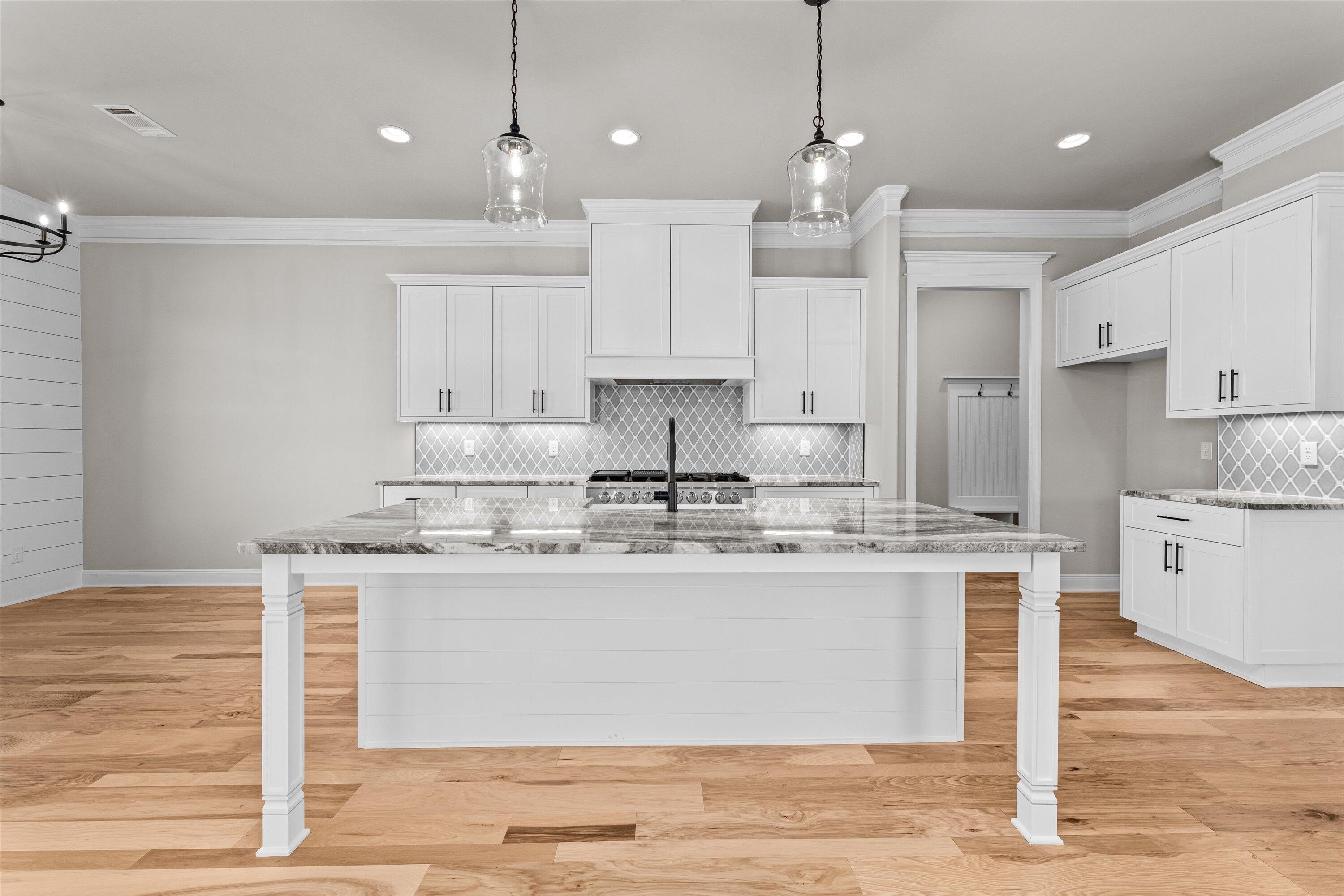 2976 ROSEWOOD DRIVE Drive