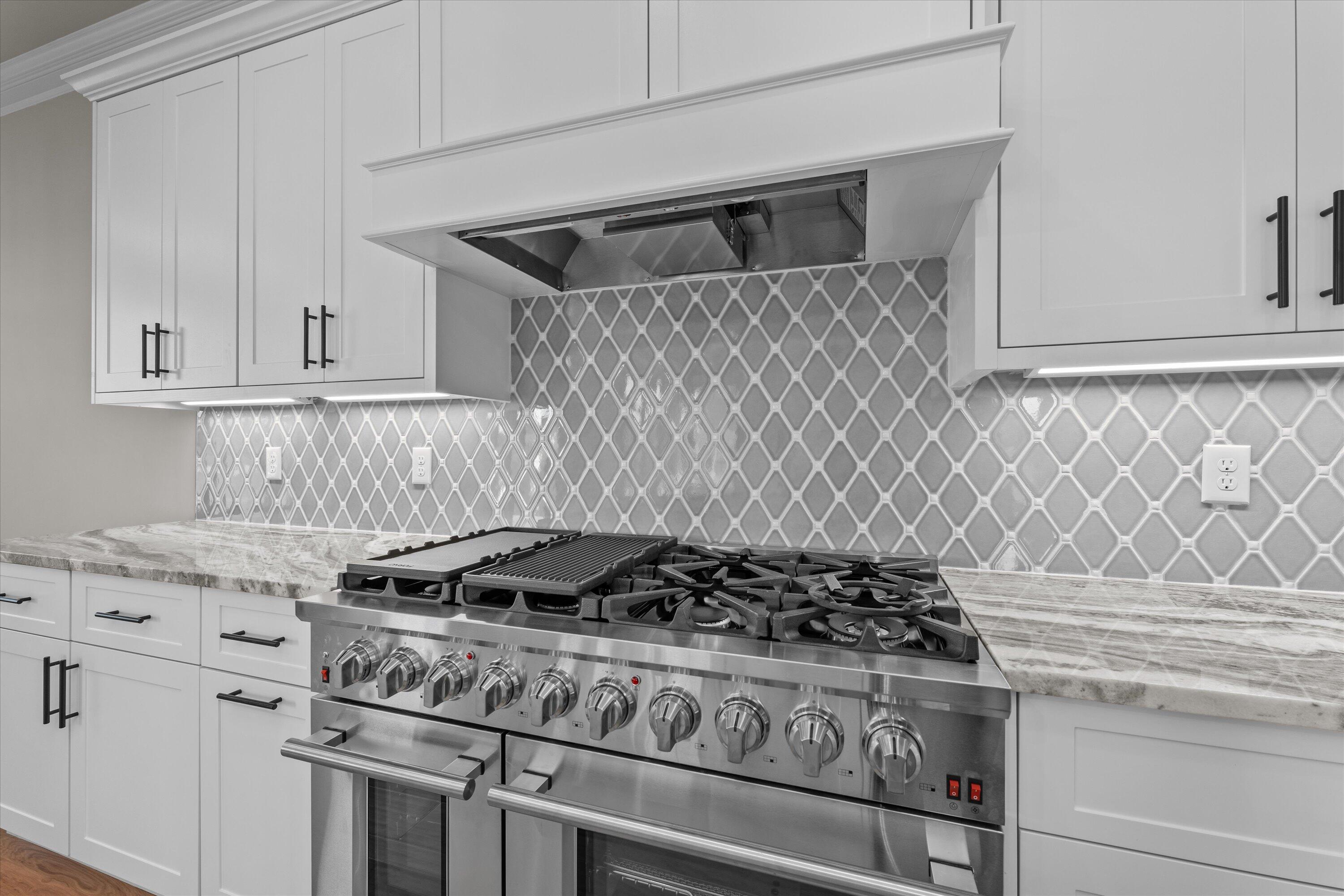 2976 ROSEWOOD DRIVE Drive